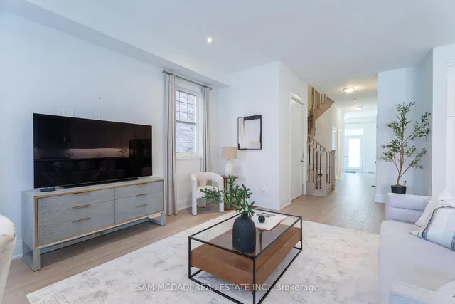 1949 Barbertown Rd, Mississauga 3