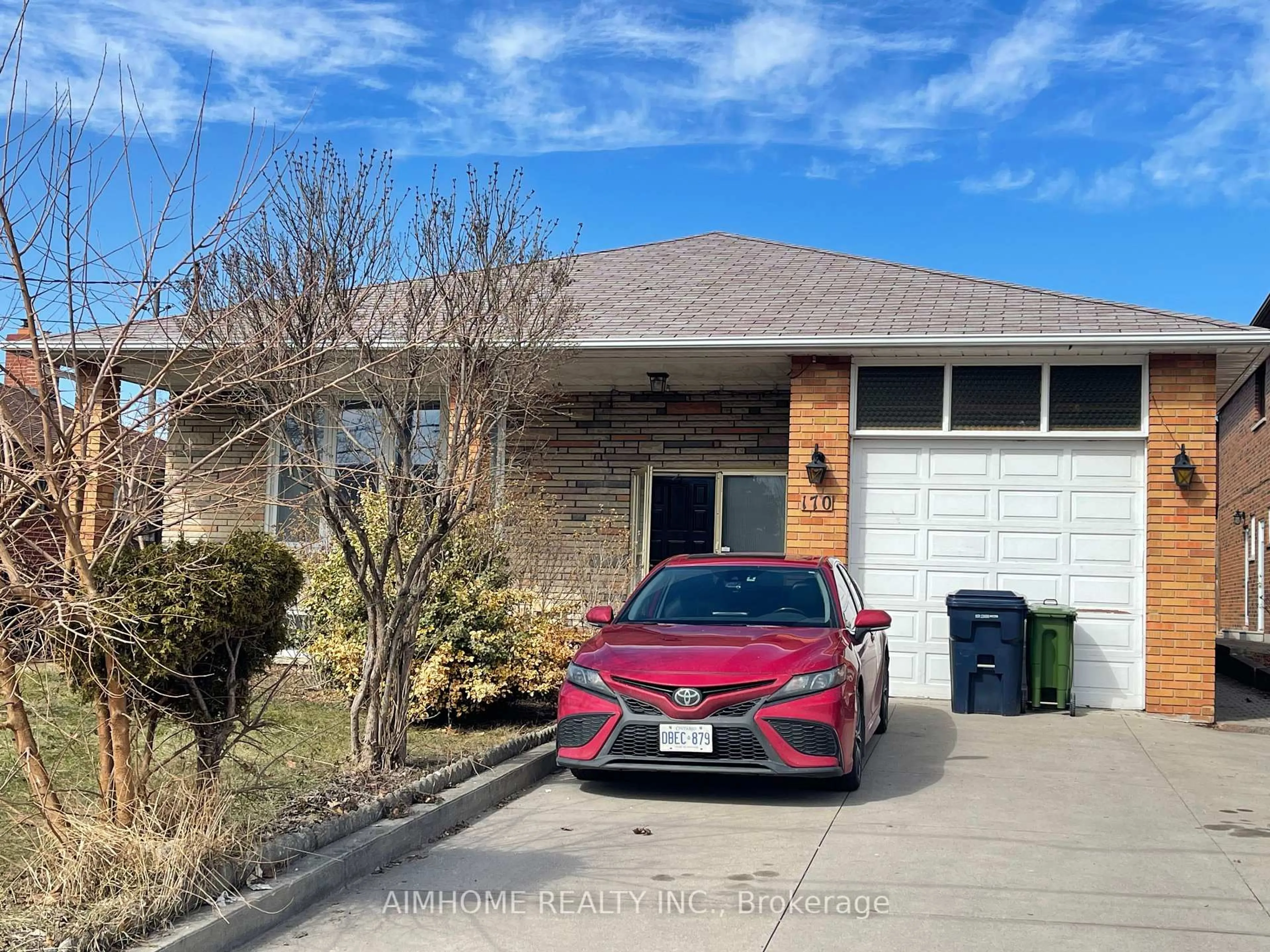 Unknown for 170 Gracefield Ave, Toronto Ontario M6L 1L5