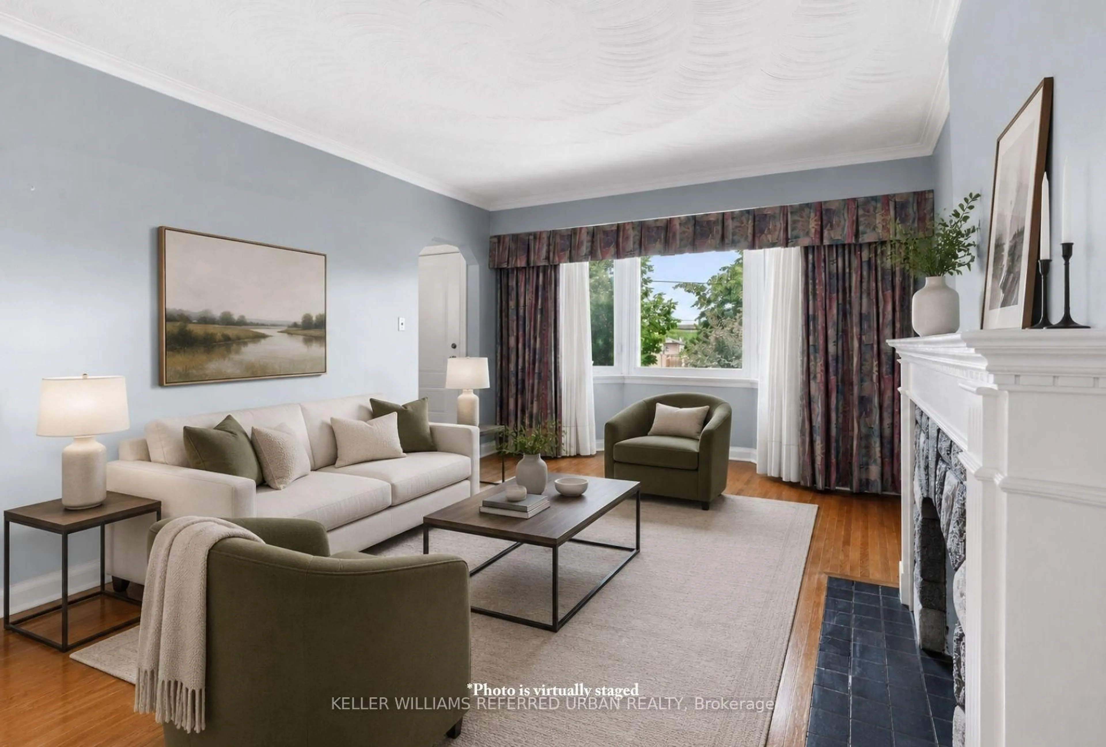 Living room with furniture, unknown for 114 Gracefield Ave, Toronto Ontario M6L 1L1