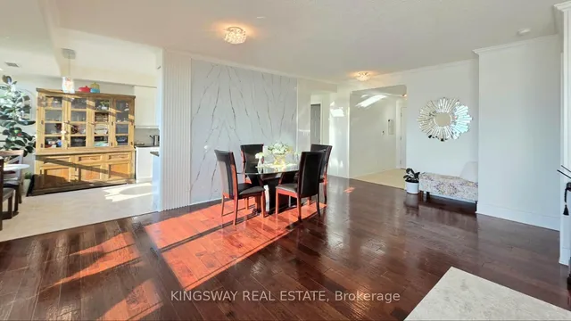 3880 Duke of York Blvd #3009, Mississauga 2
