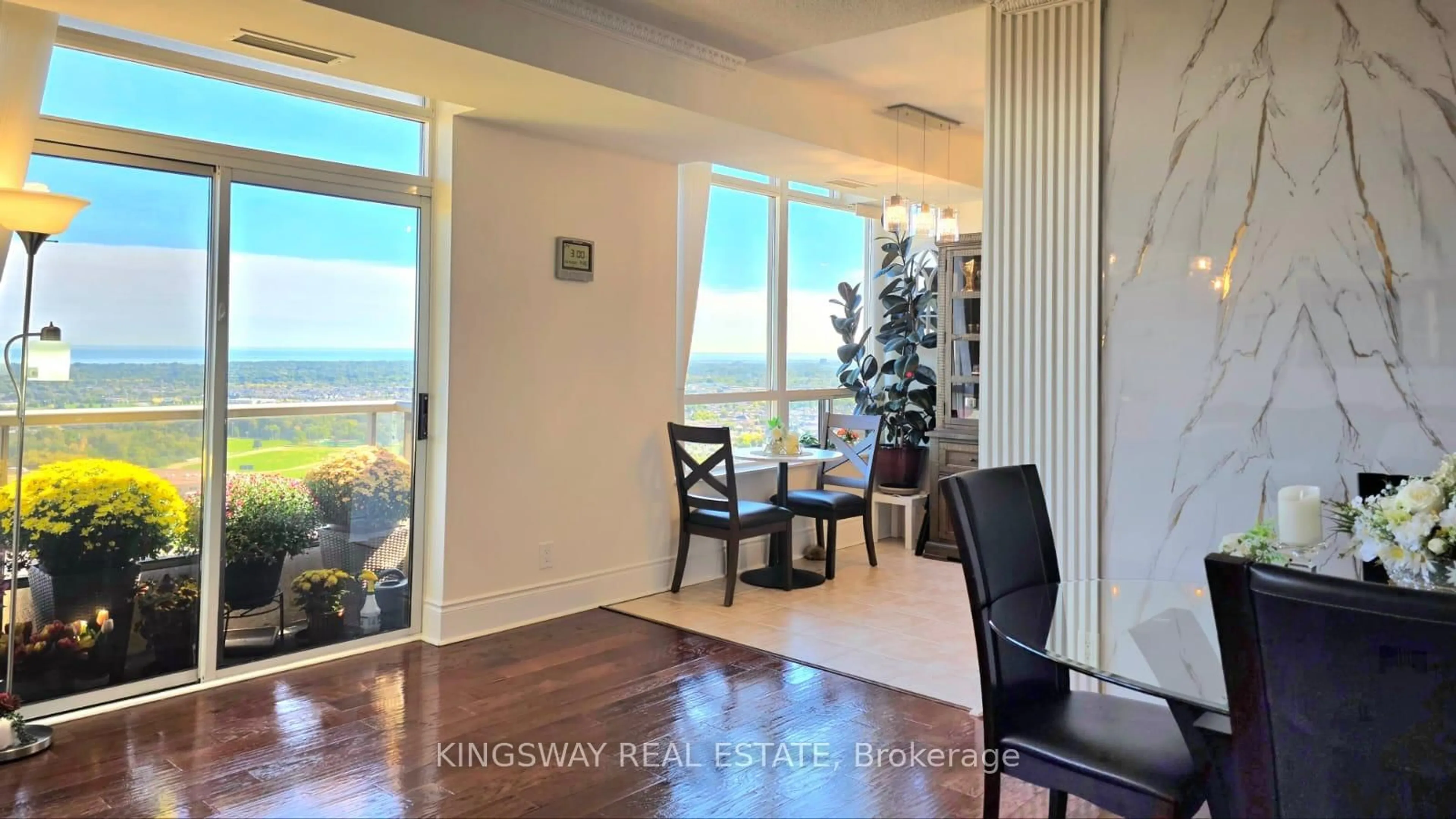 Unknown for 3880 Duke of York Blvd #3009, Mississauga Ontario L5B 4M7