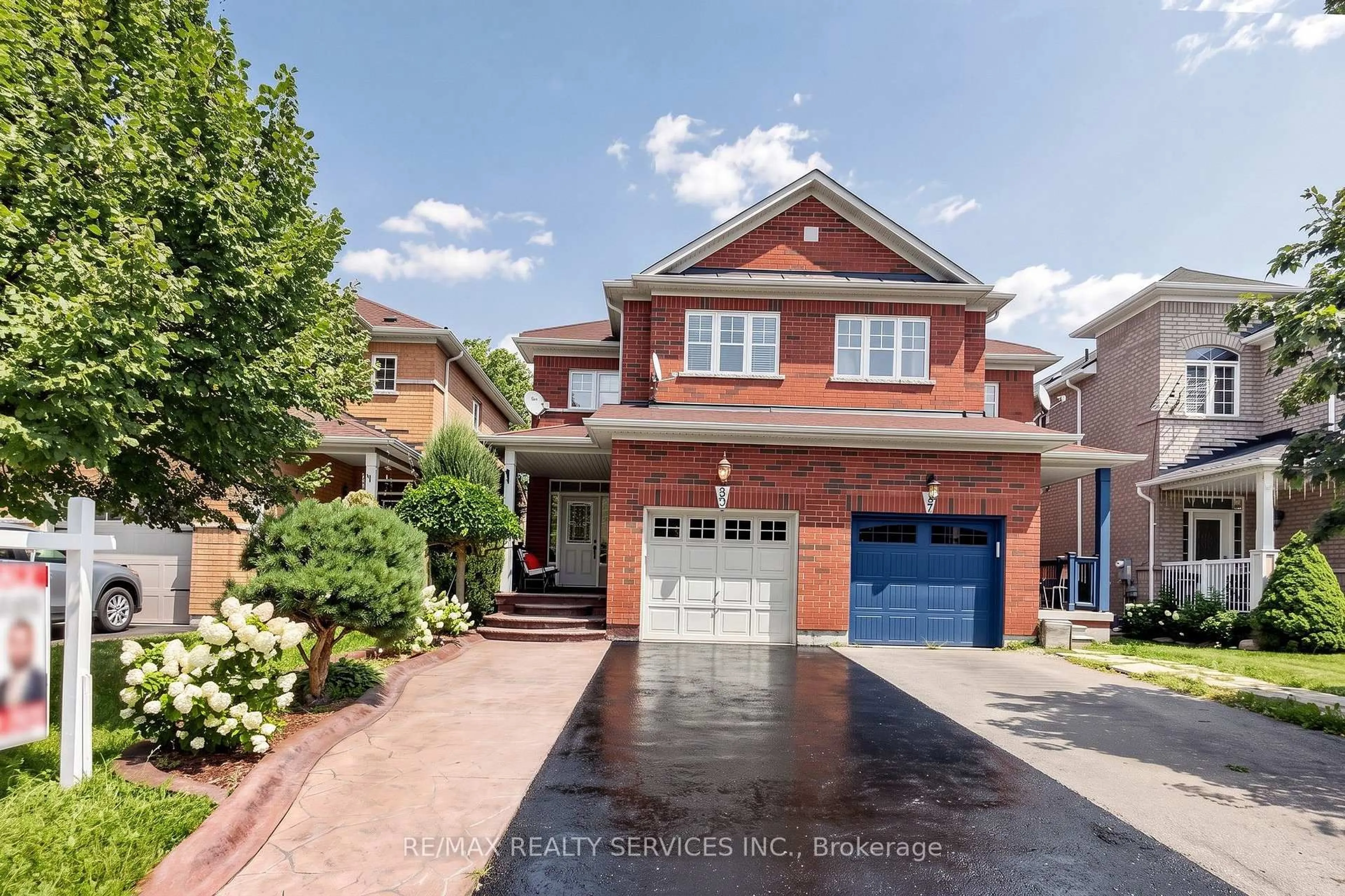 Home with brick exterior material, street for 50 Rocky Point Cres, Brampton Ontario L6V 4R7