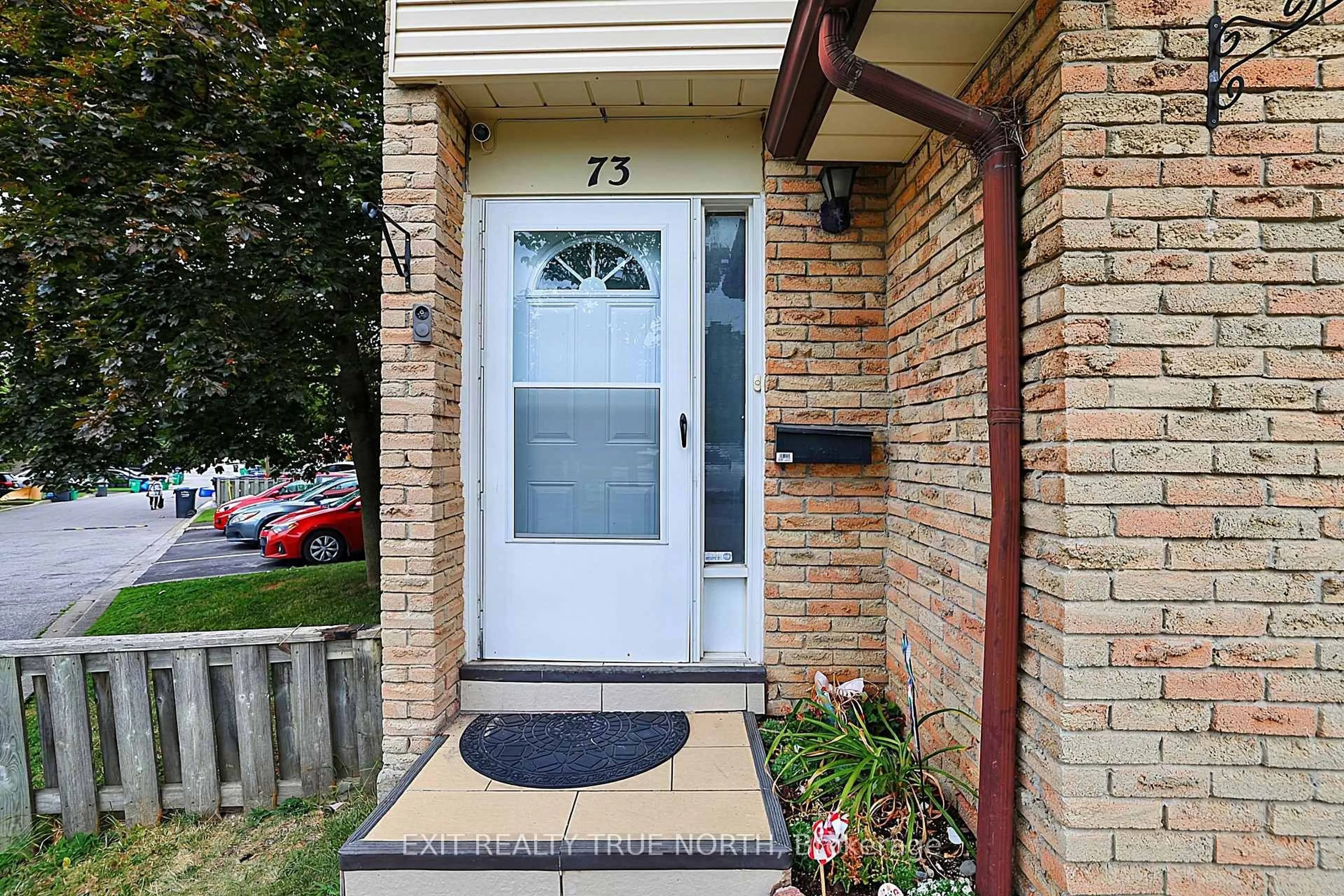 Unknown for 73 Collins Cres, Brampton Ontario L6V 3N1