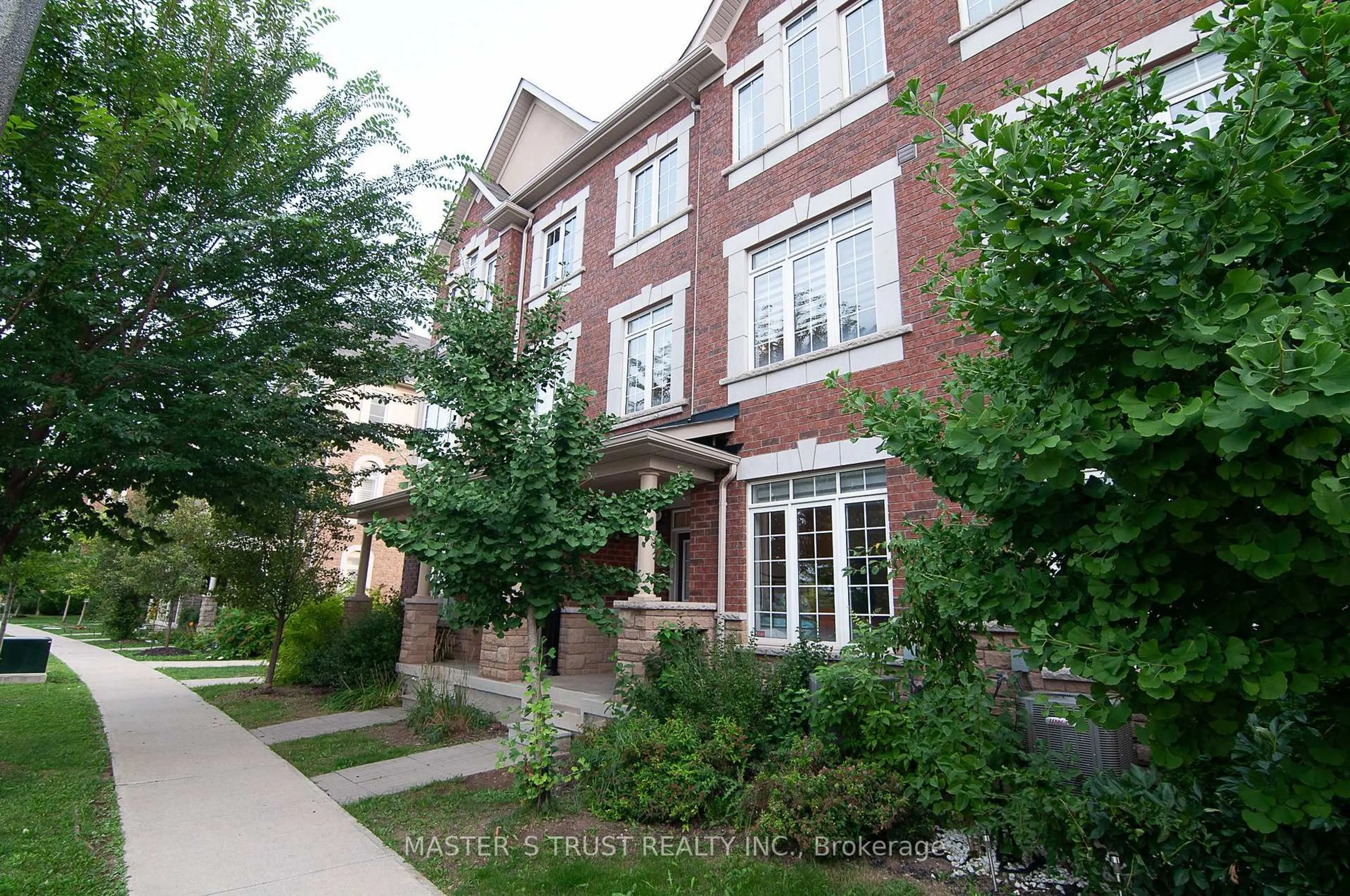 Home with brick exterior material, street for 3038 George Savage Ave, Oakville Ontario L6M 0Z1