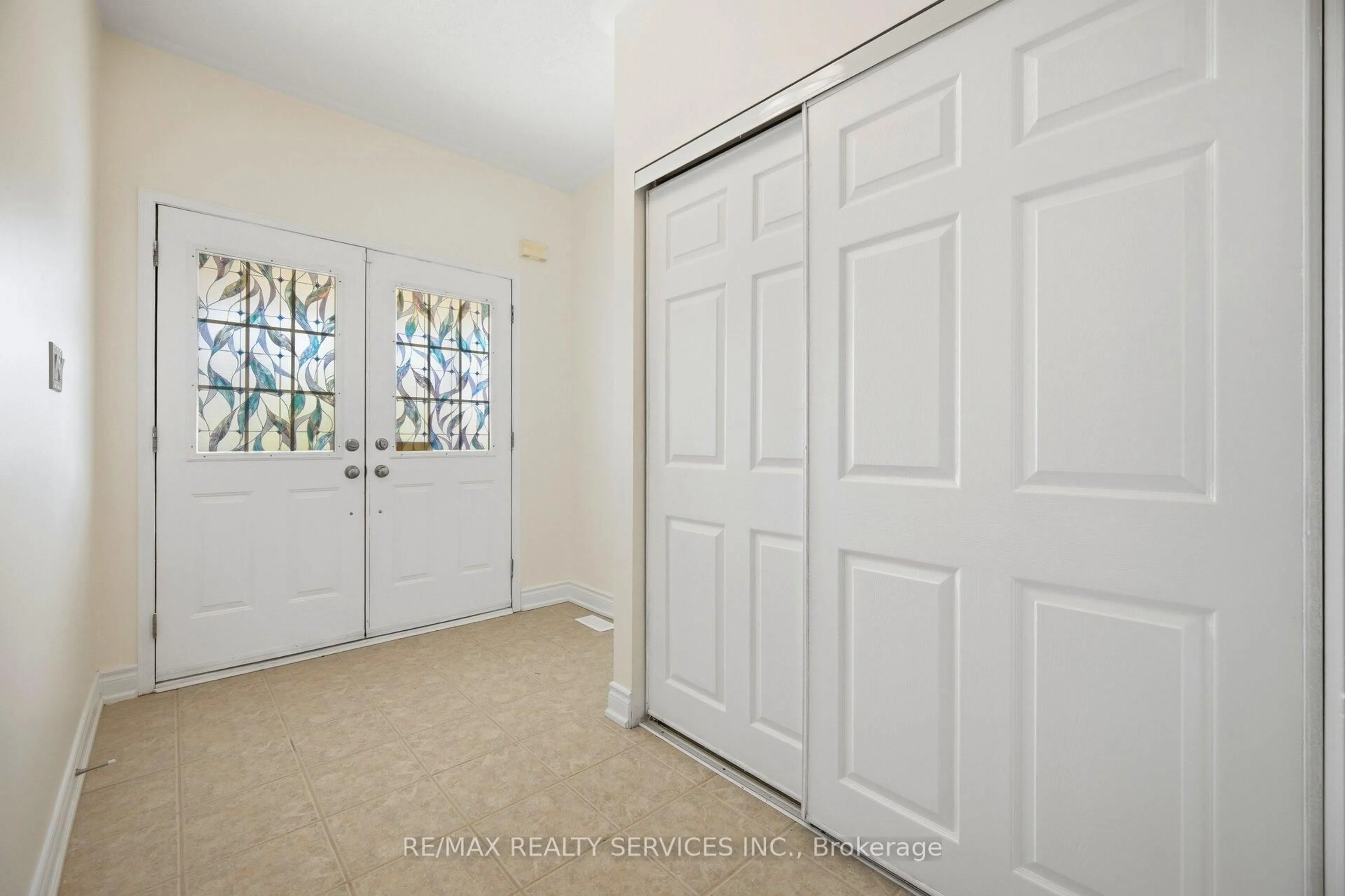 Unknown for 3931 Passway Rd, Mississauga Ontario L5N 8N4