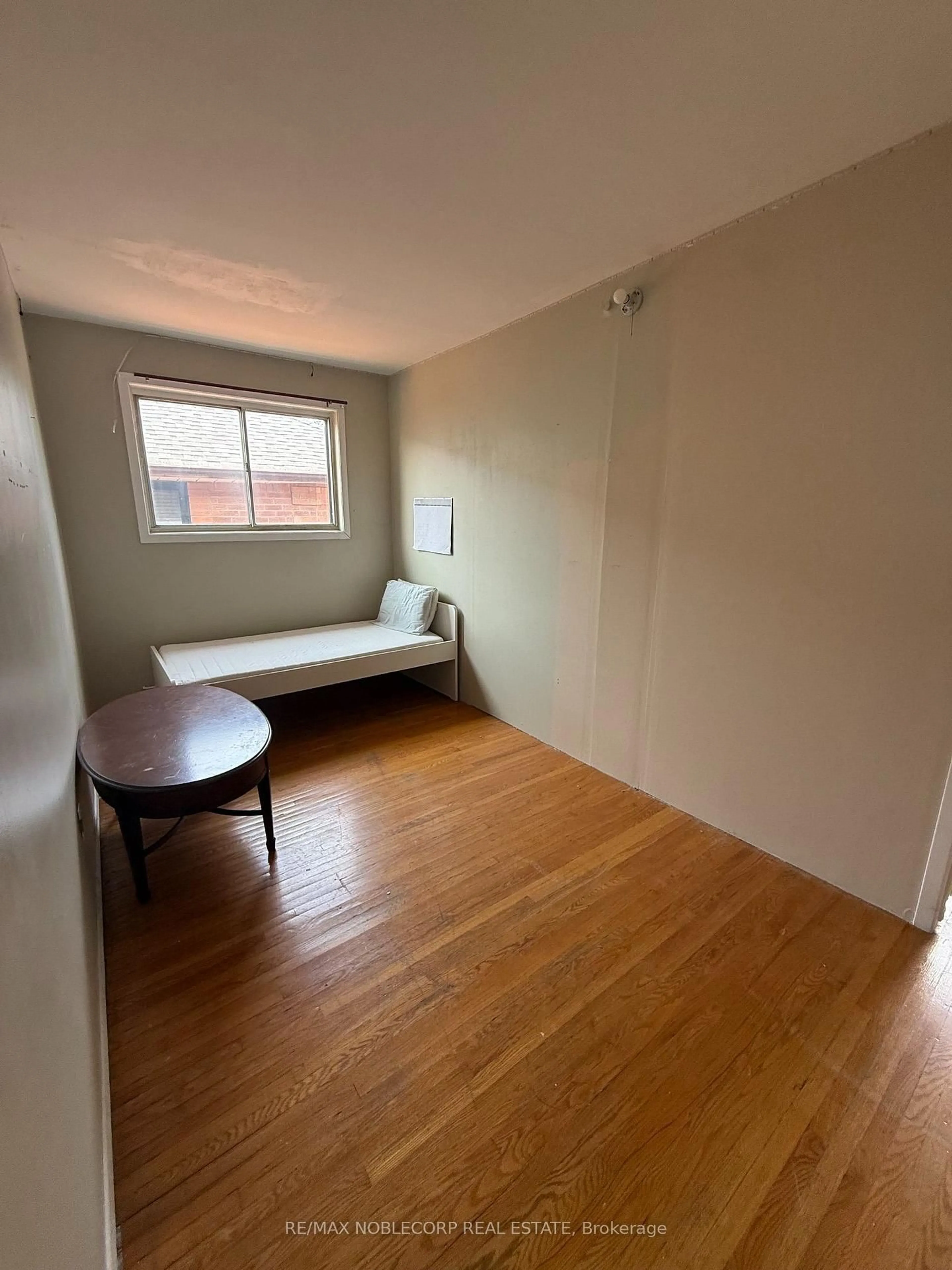 A pic of a room for 64 Ashburnham Rd, Toronto Ontario M6H 2K5