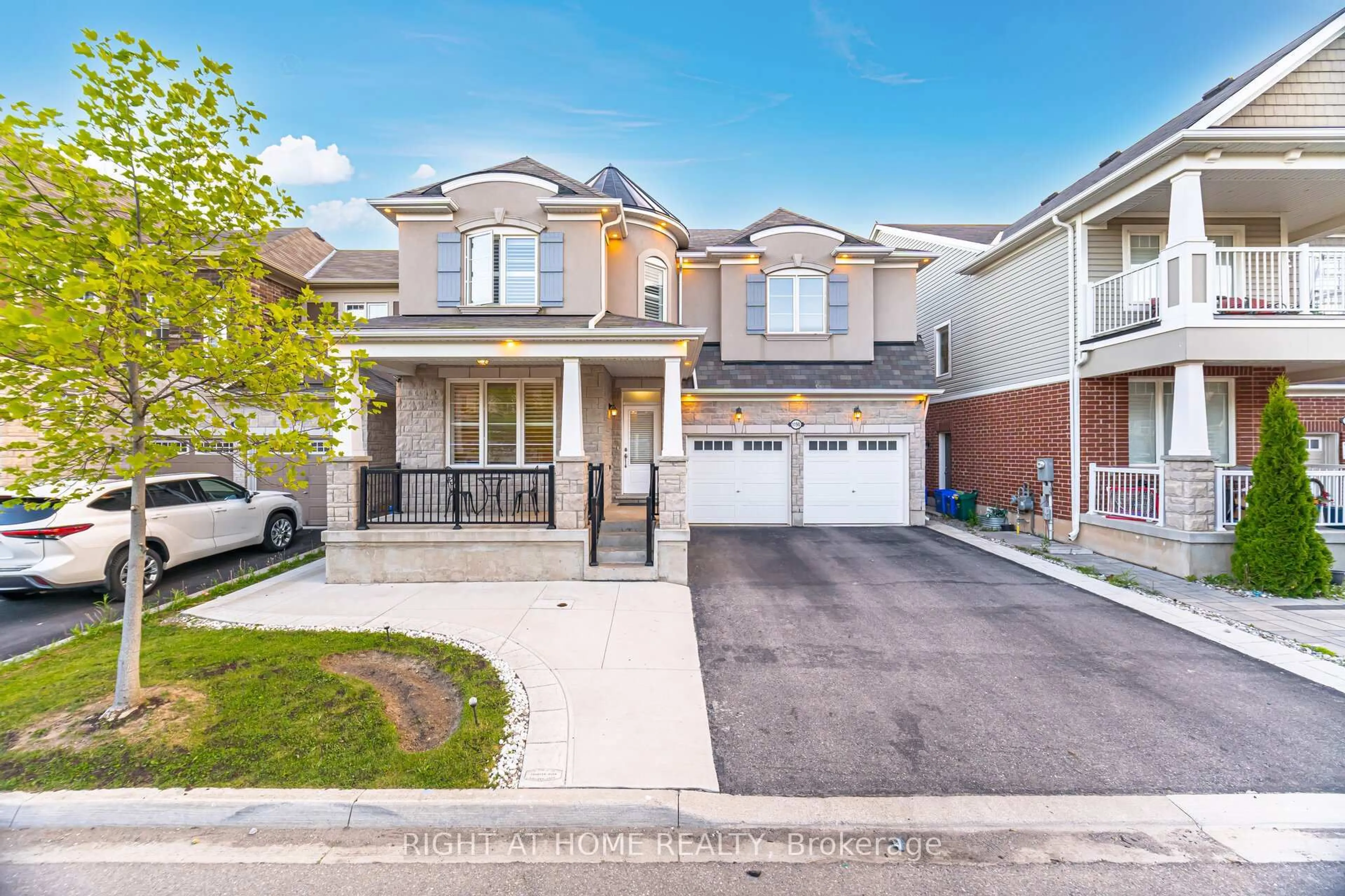 Home with brick exterior material, street for 1190 McEachern Crt, Milton Ontario L9E 1E5