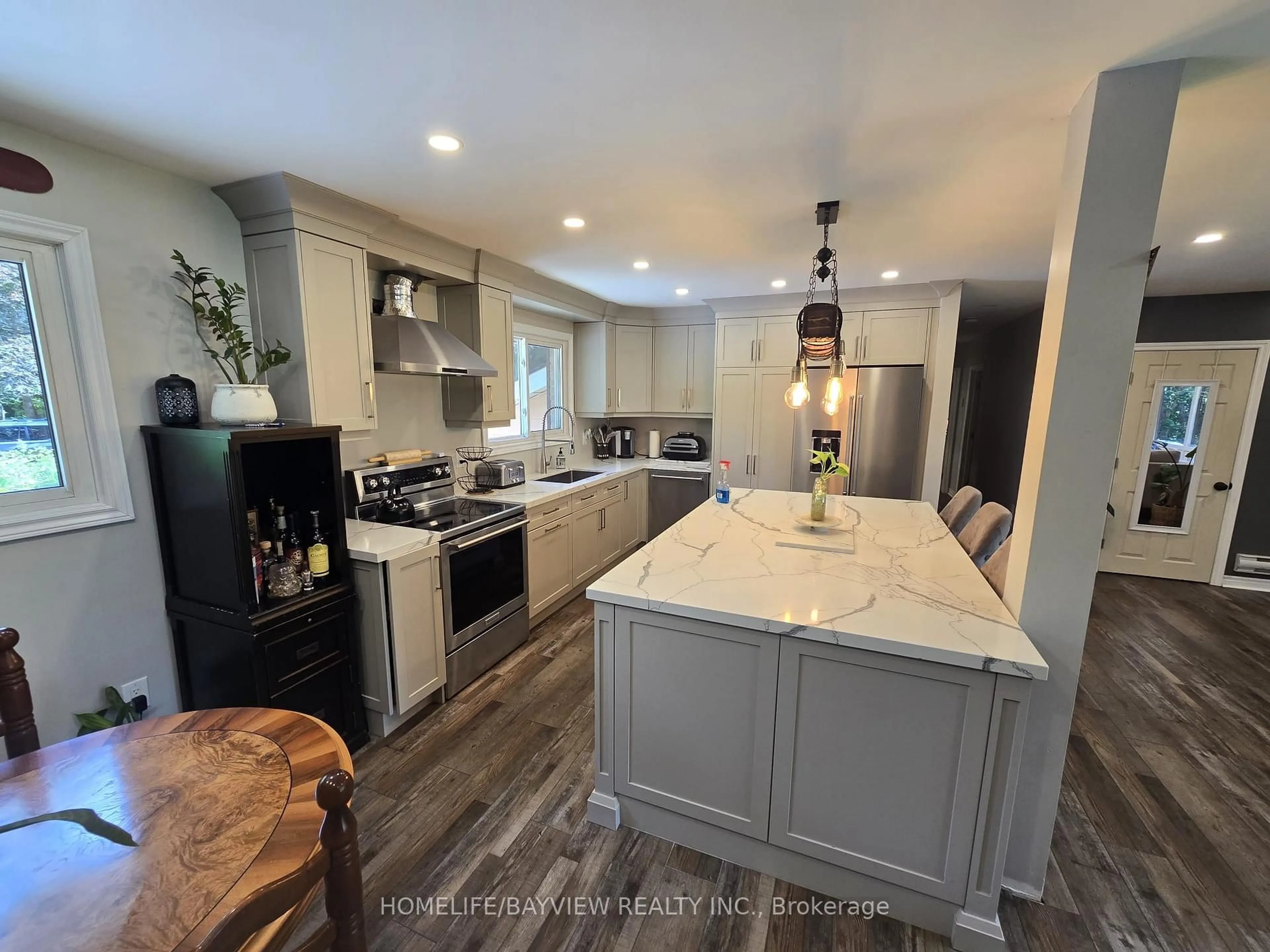 Open concept kitchen, unknown for 18802 Heart Lake Rd, Caledon Ontario L7K 1Z7