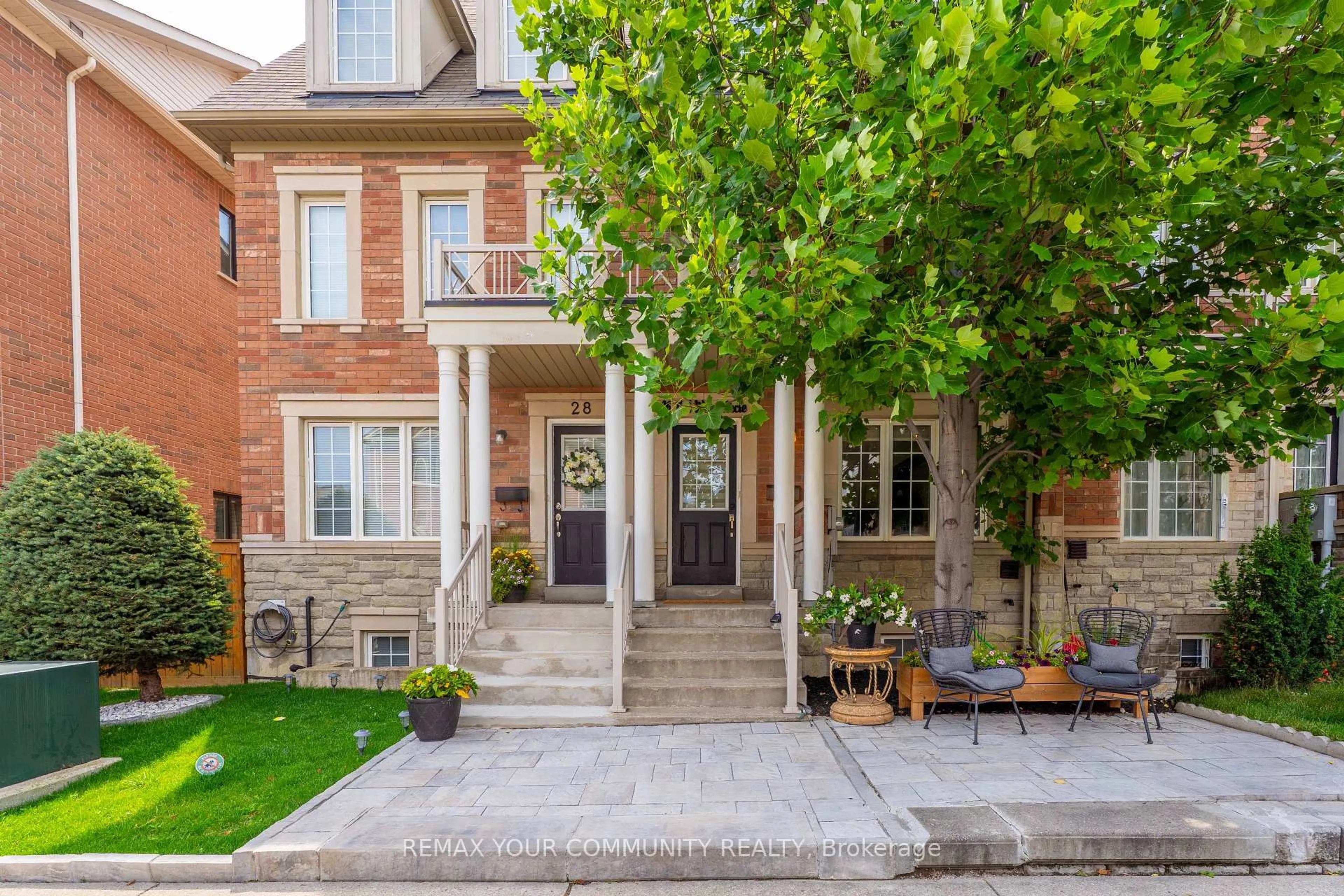 Home with brick exterior material, street for 26 Ted Wray Circ, Toronto Ontario M3L 0G5