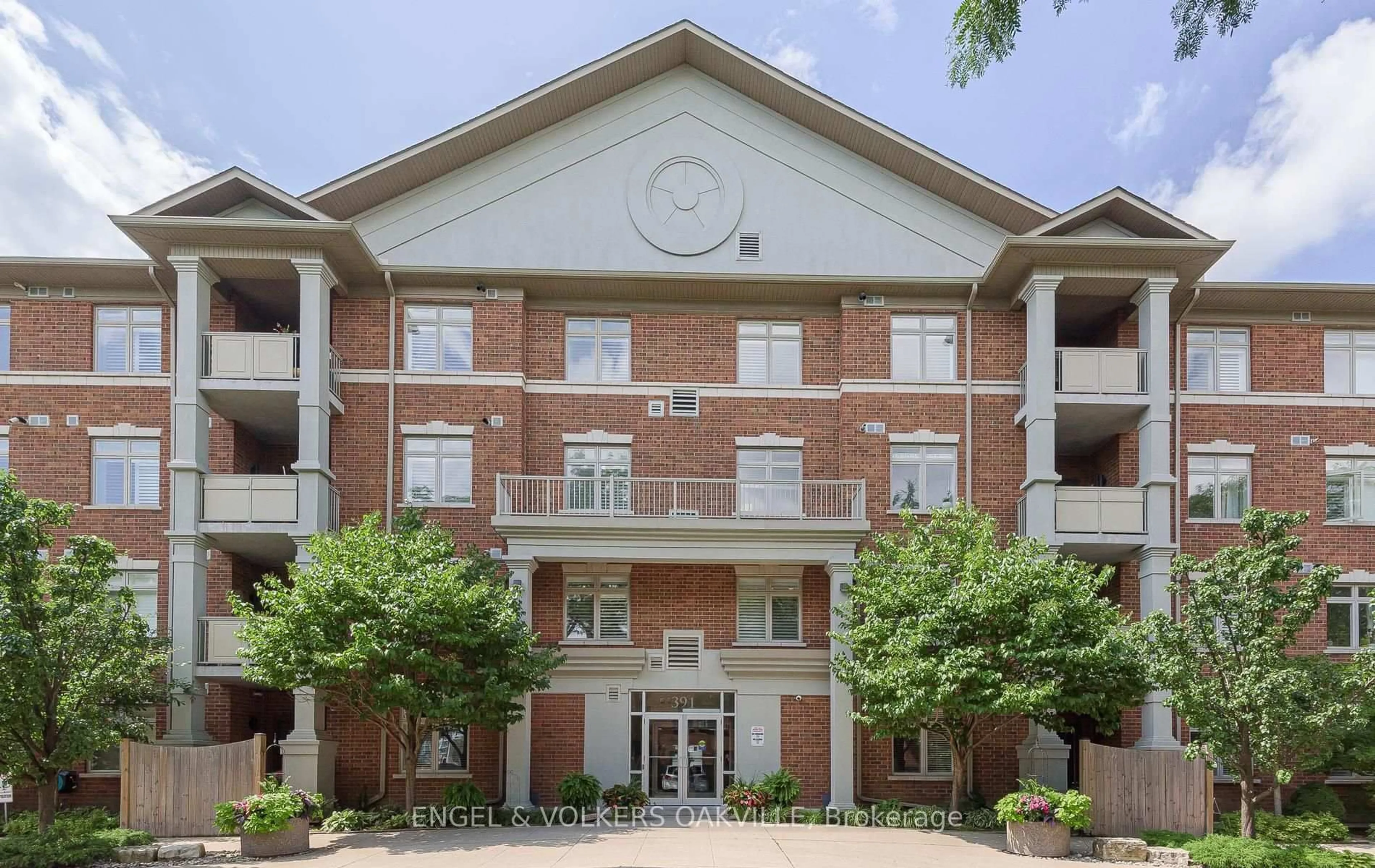 Unknown for 391 Plains Rd #404, Burlington Ontario L7T 4M2