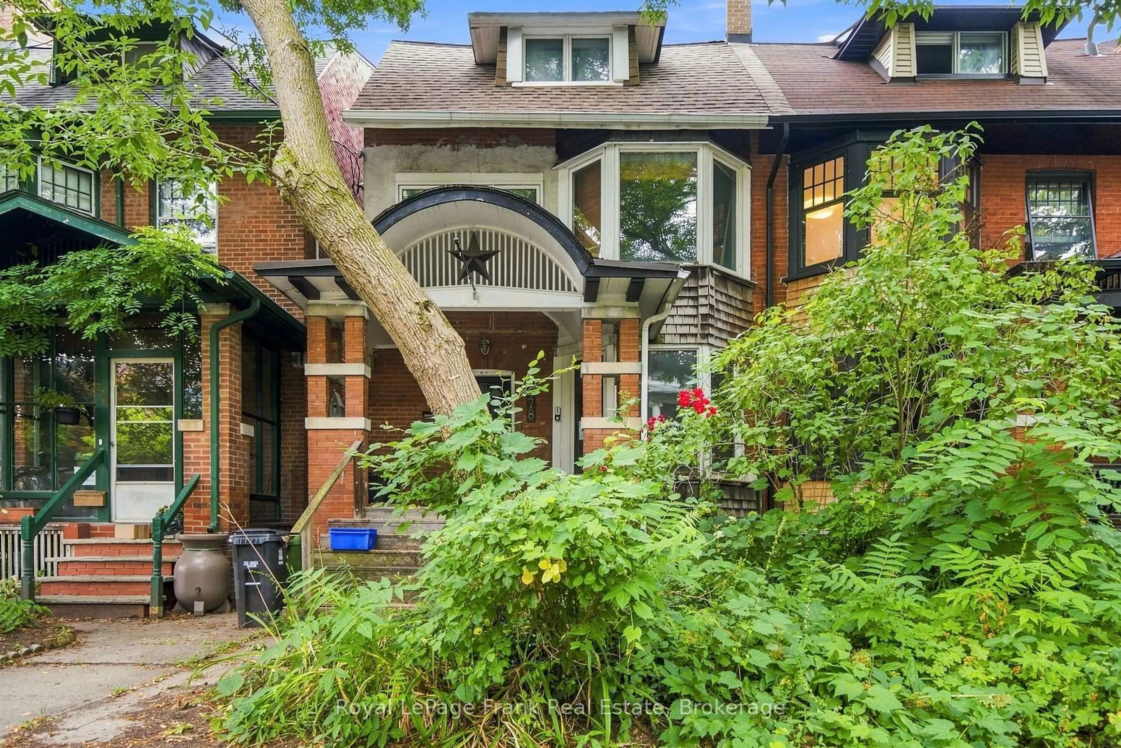 Home with brick exterior material, street for 778 Shaw St, Toronto Ontario M6G 3M1