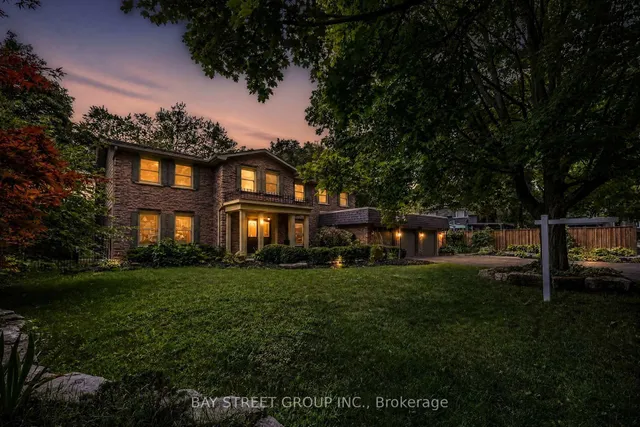 244 Colchester Dr, Oakville 2