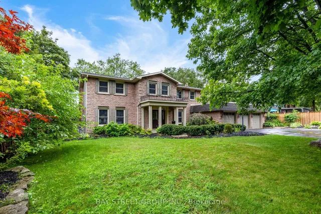 244 Colchester Dr, Oakville 4