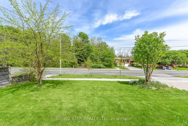 2562 Islington Ave Ave, Toronto 4