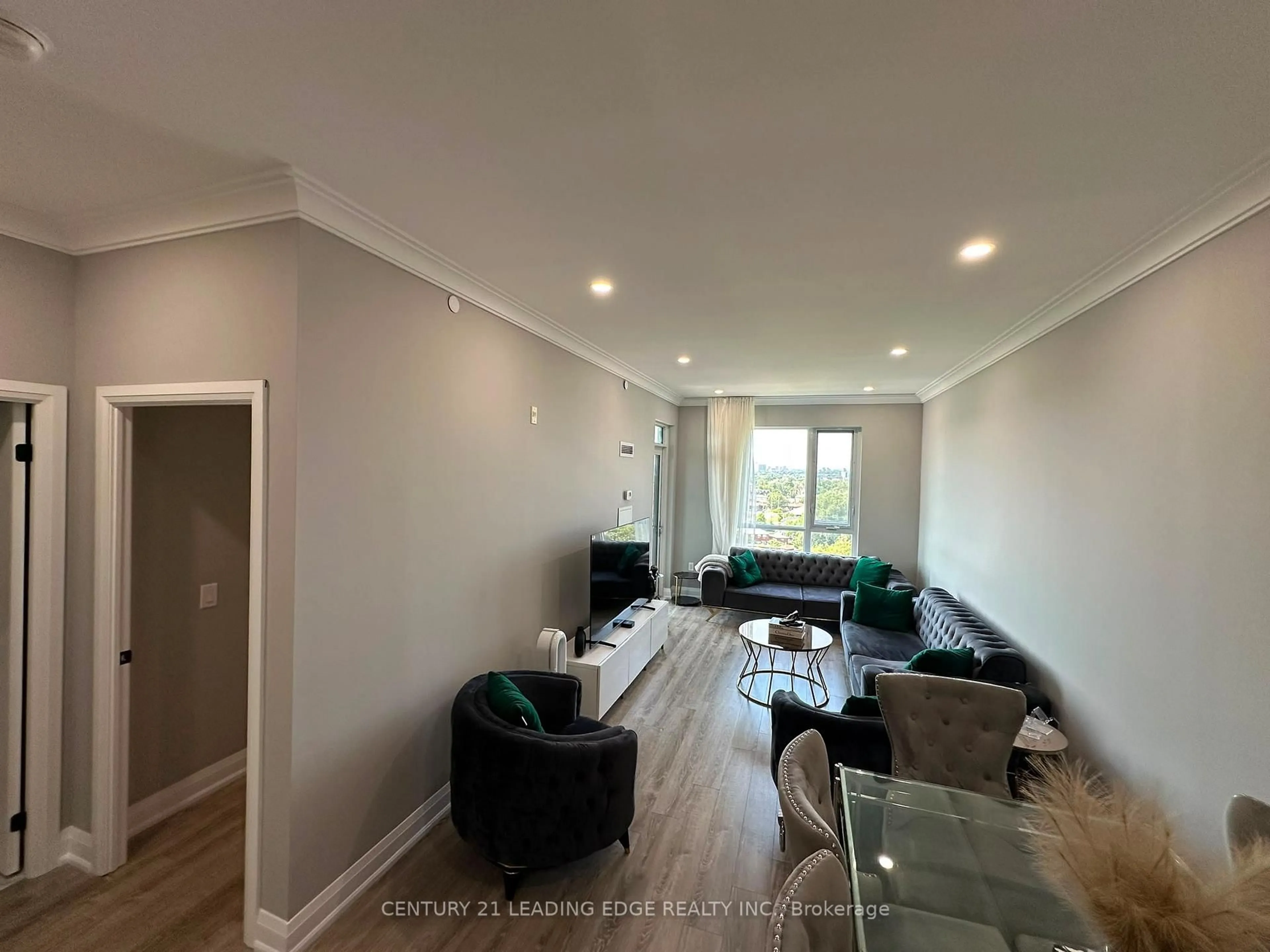 A pic of a room for 2800 Keele St #914, Toronto Ontario M3M 0B8
