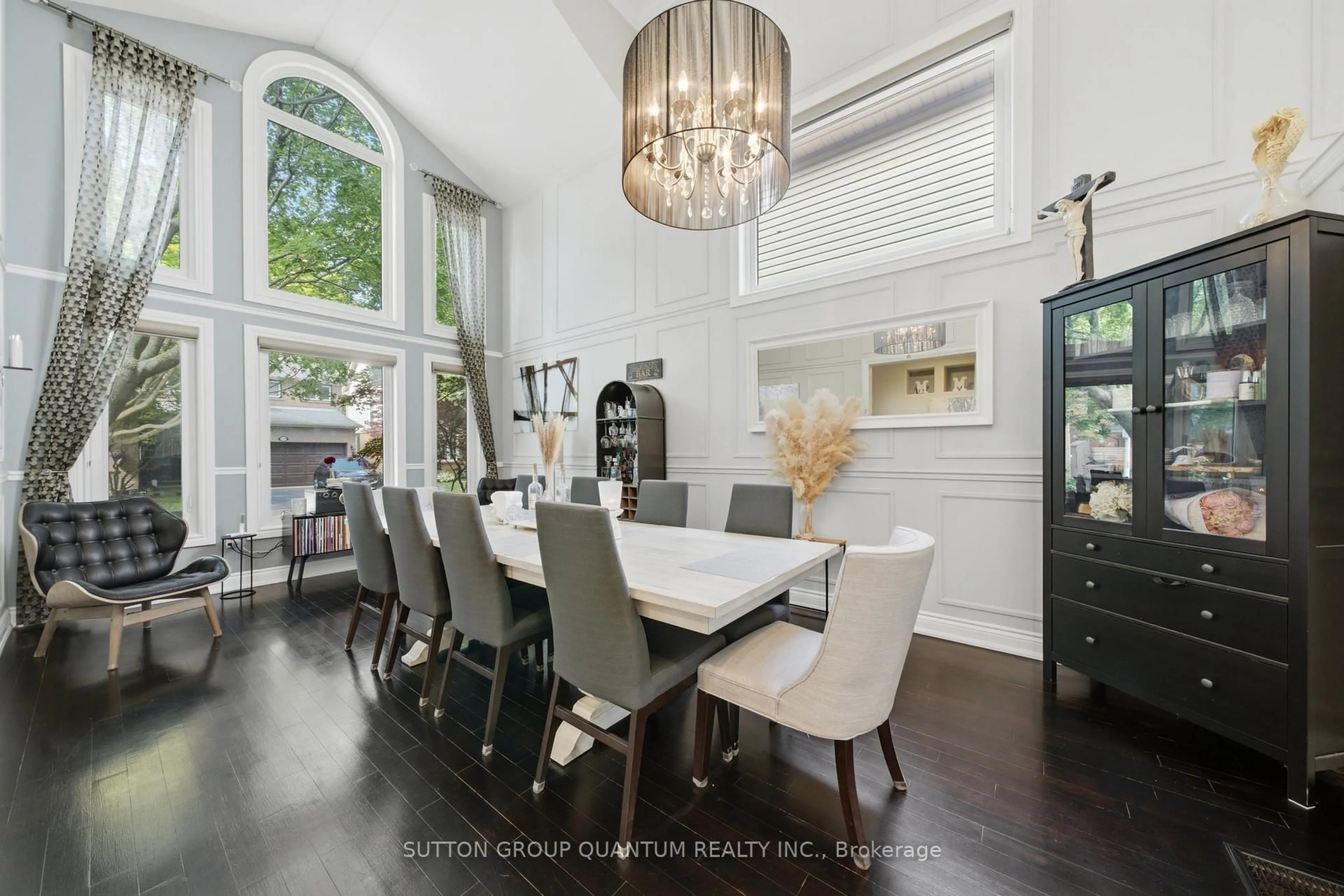 Dining room, unknown for 2345 Joshua Dr, Burlington Ontario L7L 6N6