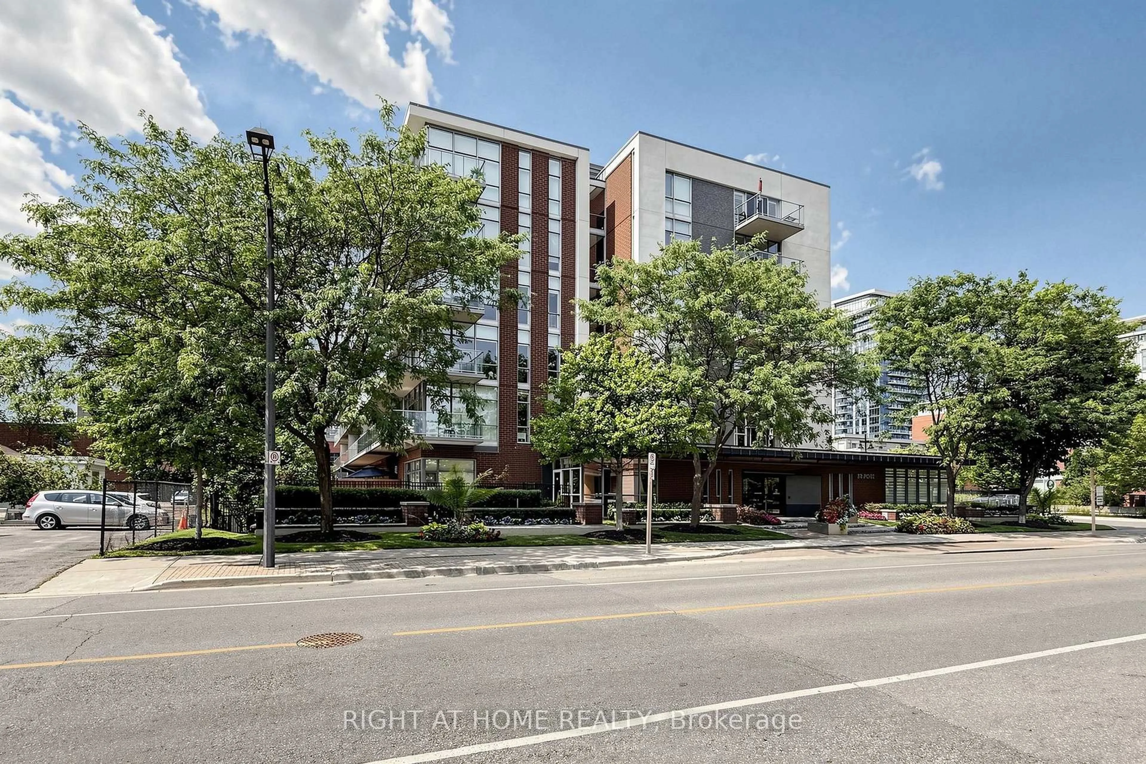 Unknown for 70 PORT St #408, Mississauga Ontario L5G 4V8