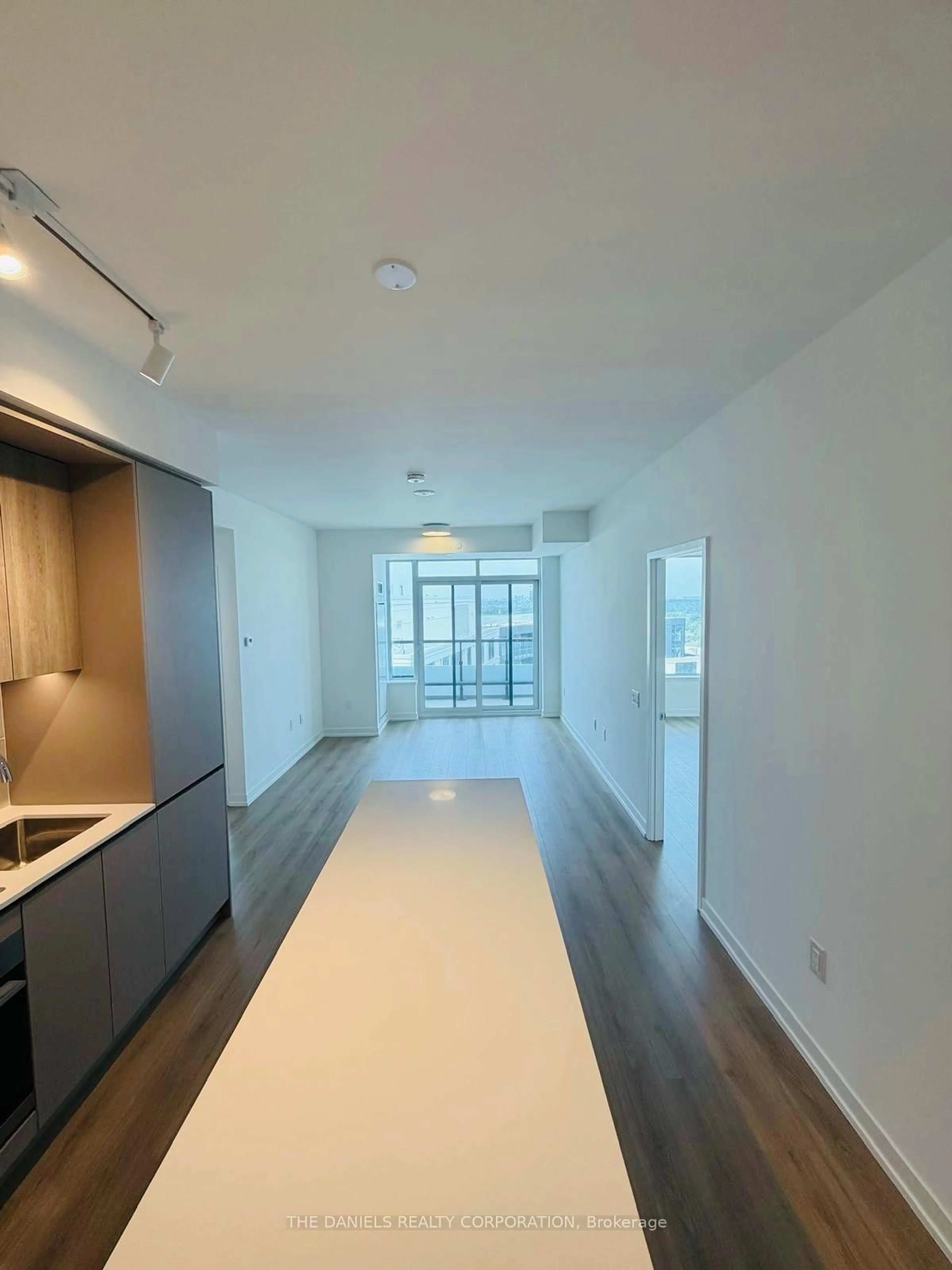 A pic of a room for 2485 Eglinton Ave #1409, Mississauga Ontario L5M 2T1