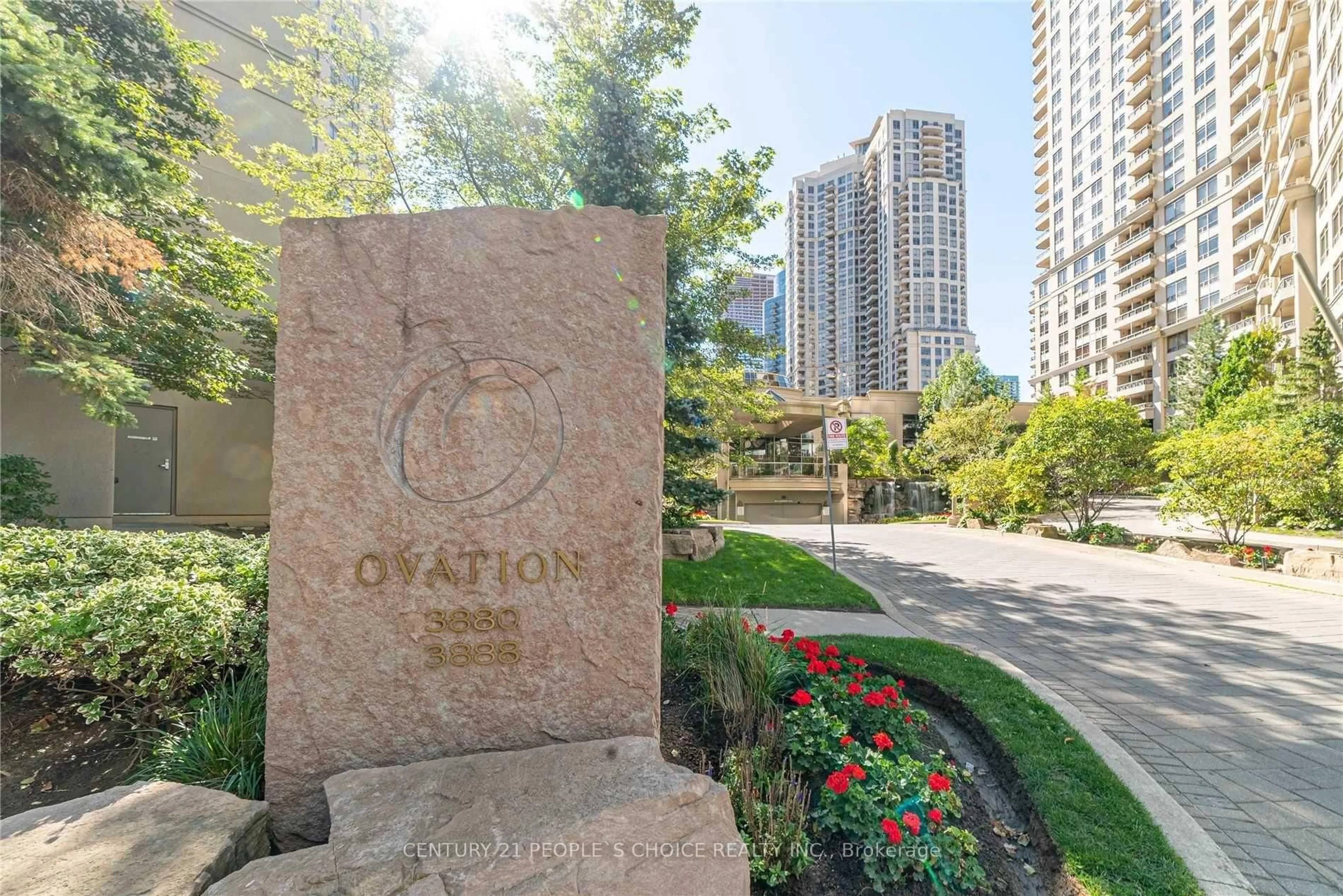 Indoor foyer for 3880 Duke Of York Blvd #1806, Mississauga Ontario L5B 4M7