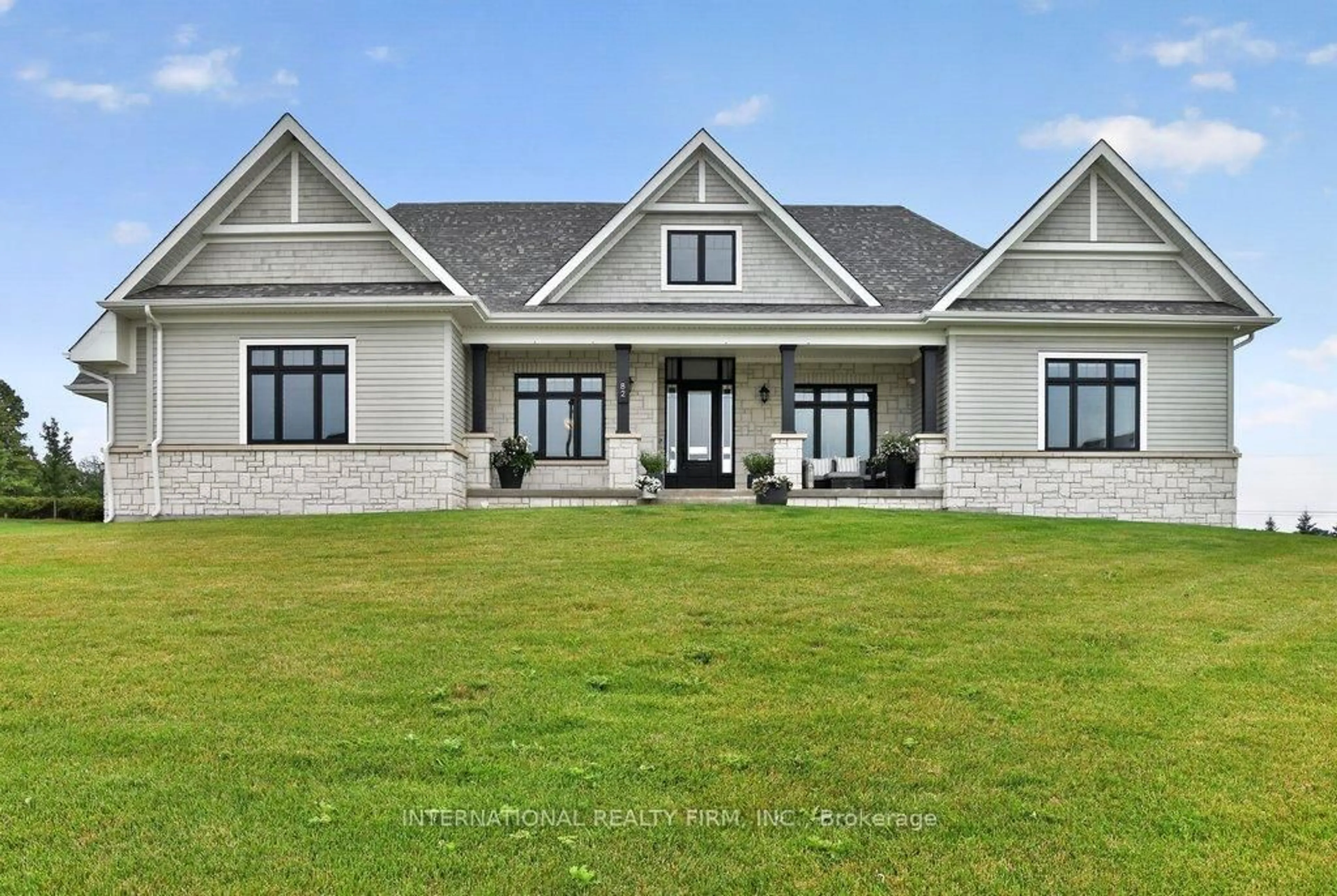 Home with vinyl exterior material, unknown for 82 William Crisp Dr, Caledon Ontario L7K 1N3