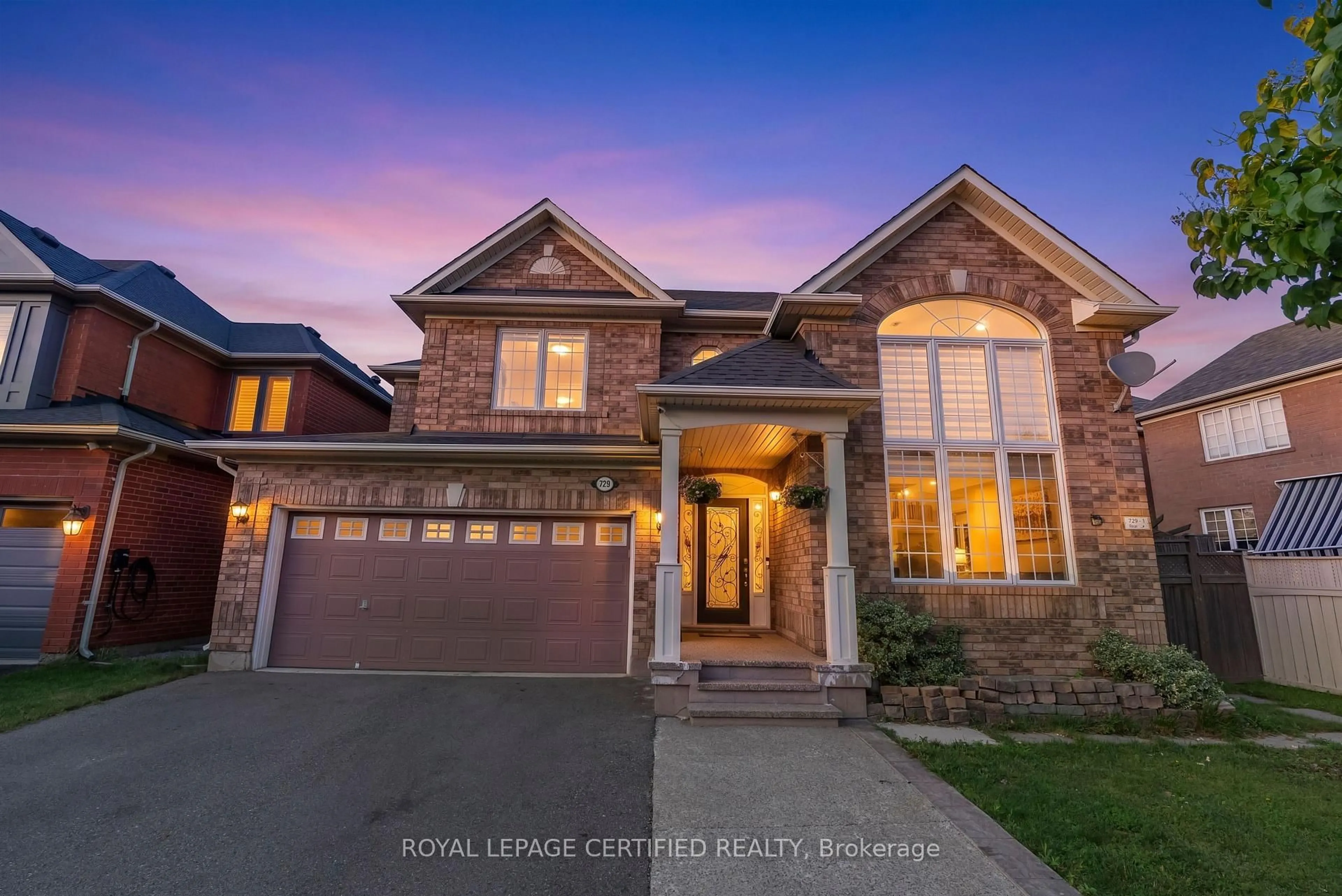 Home with brick exterior material, street for 729 Turrell Cres, Milton Ontario L9T 5L4