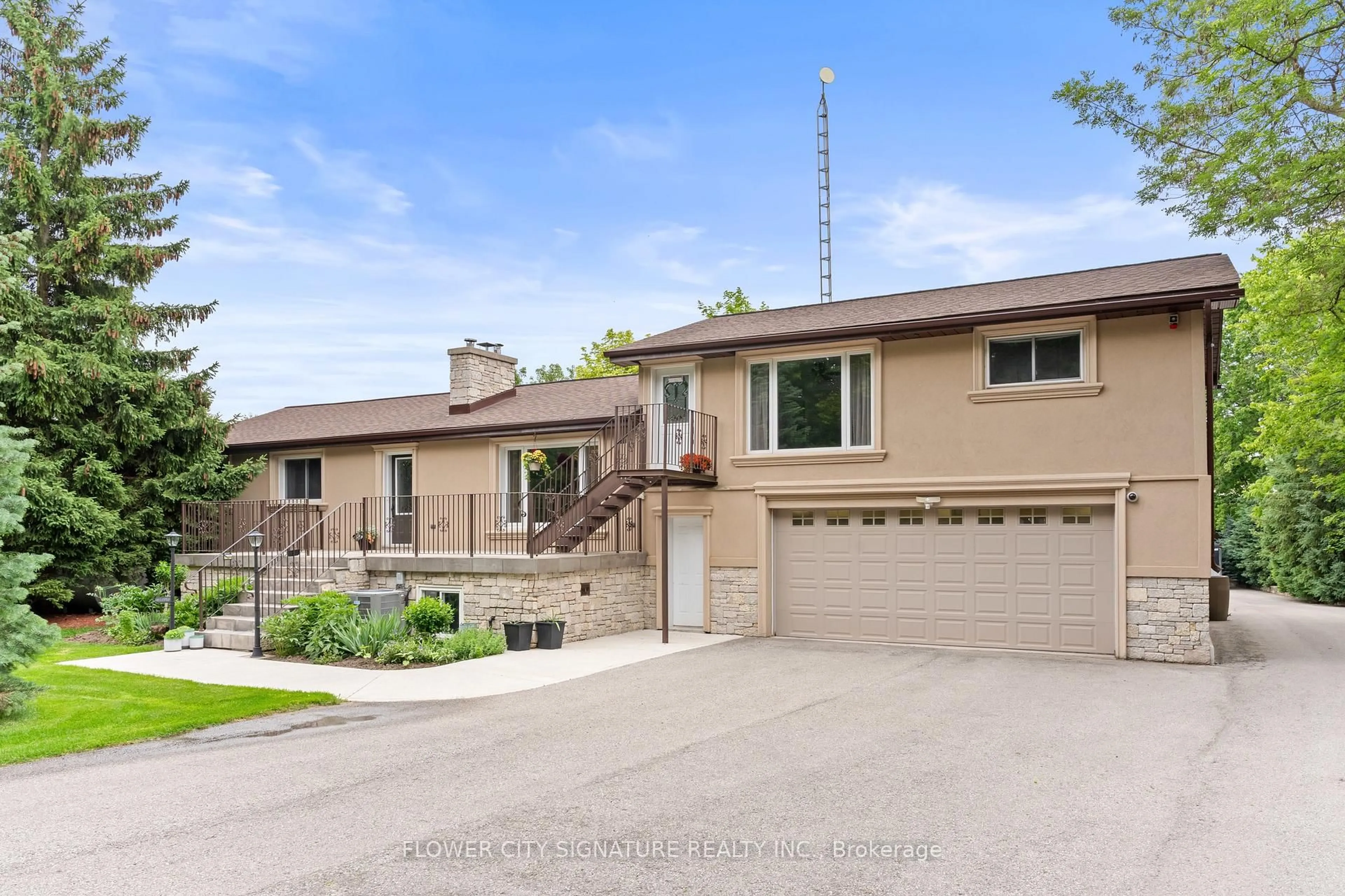 Home with brick exterior material, street for 9178 Sixth Line, Halton Hills Ontario L7G 4S6