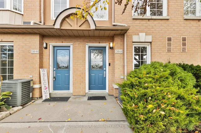 210 Manitoba St #11, Toronto 2