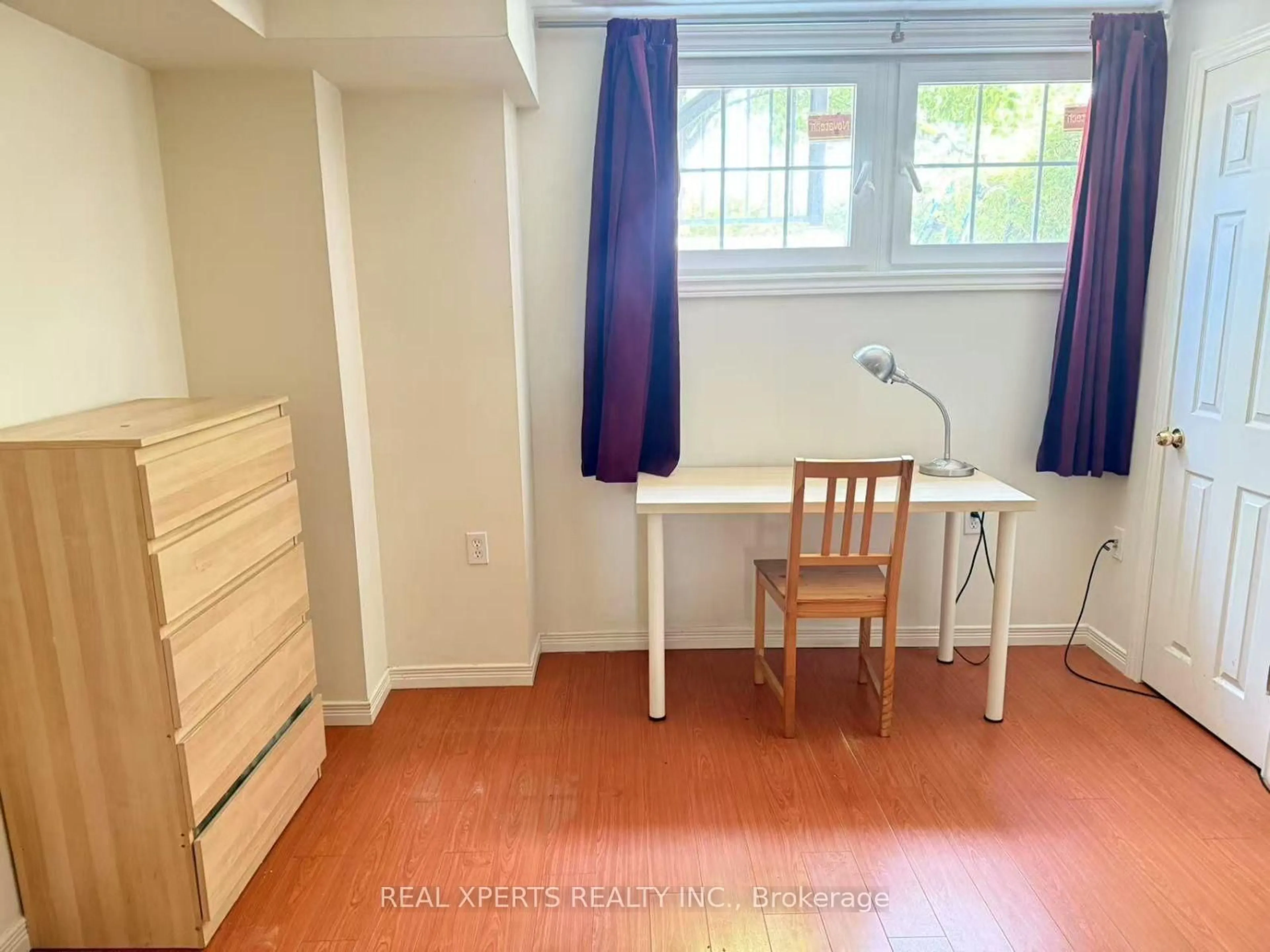 A pic of a room for 402 Cook Rd, Toronto Ontario M3J 0A4