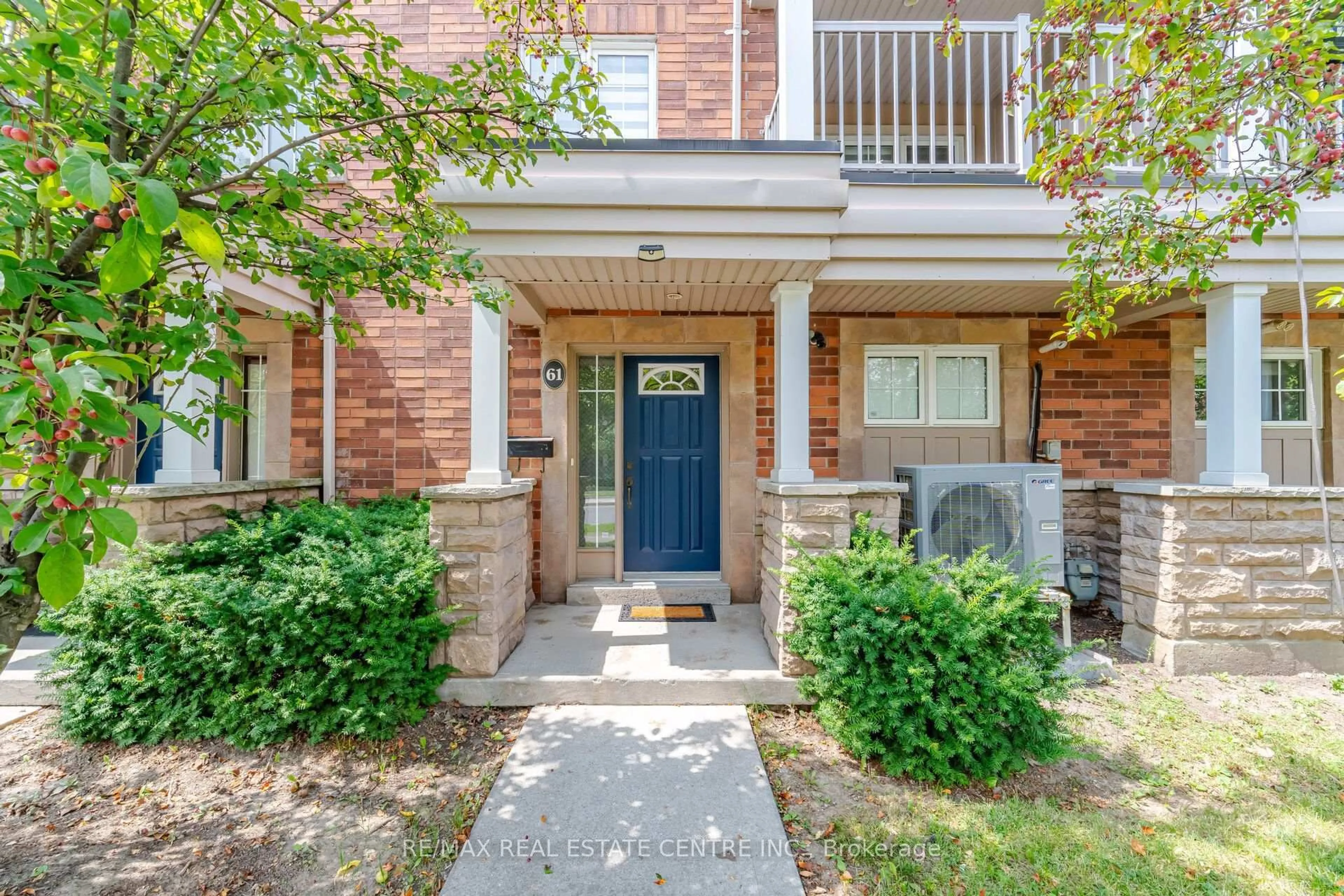 Home with brick exterior material, street for 375 Cook Rd #61, Toronto Ontario M3J 3T6