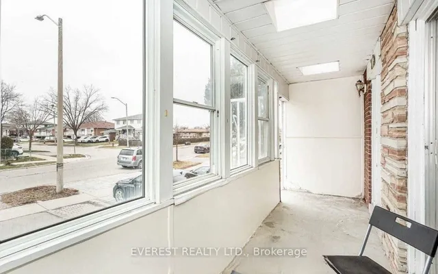 7549 Catalpa Rd, Mississauga 2