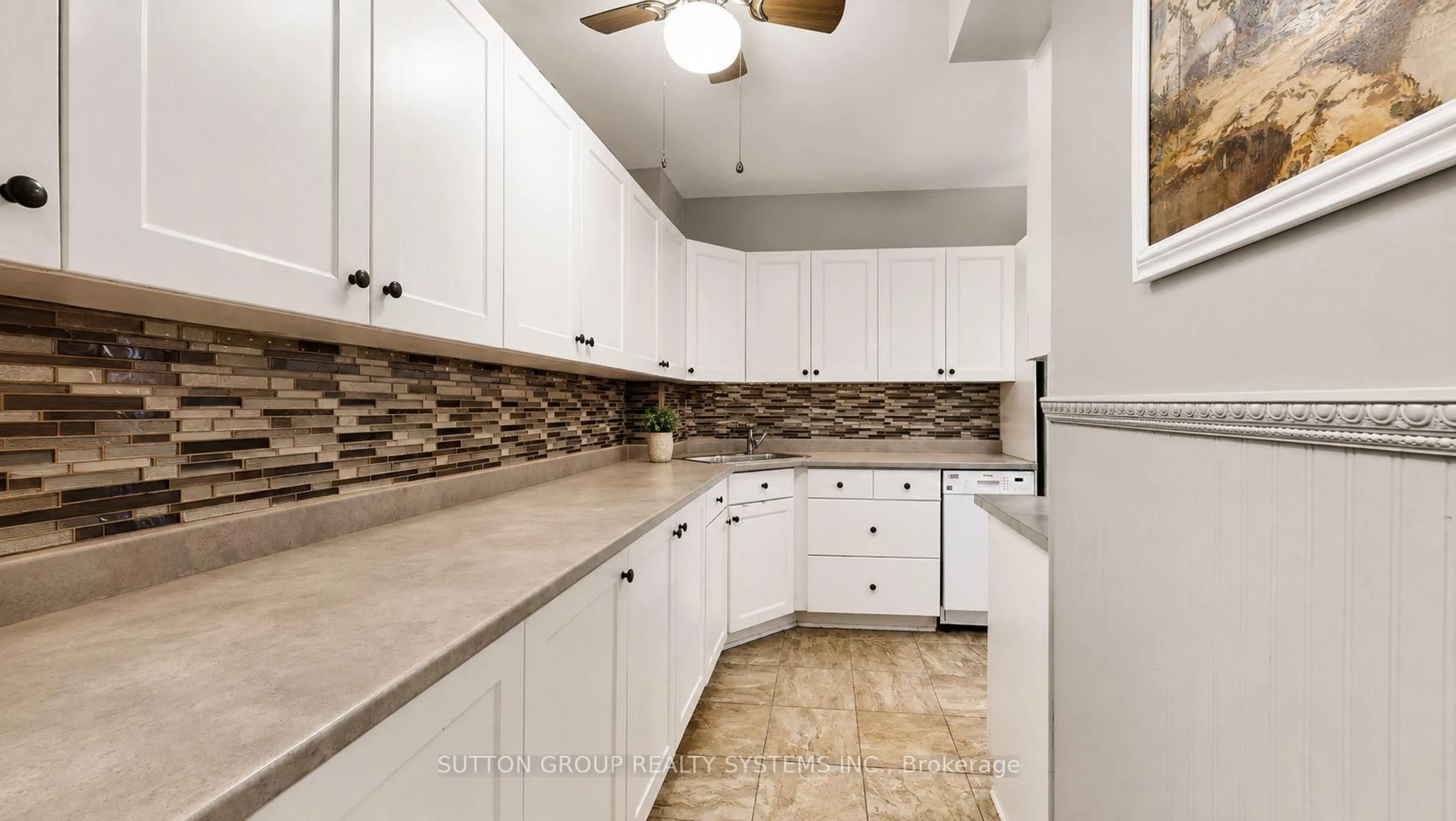 Standard kitchen, ceramic/tile floor for 85 Emmett Ave #1811, Toronto Ontario M6M 5A2