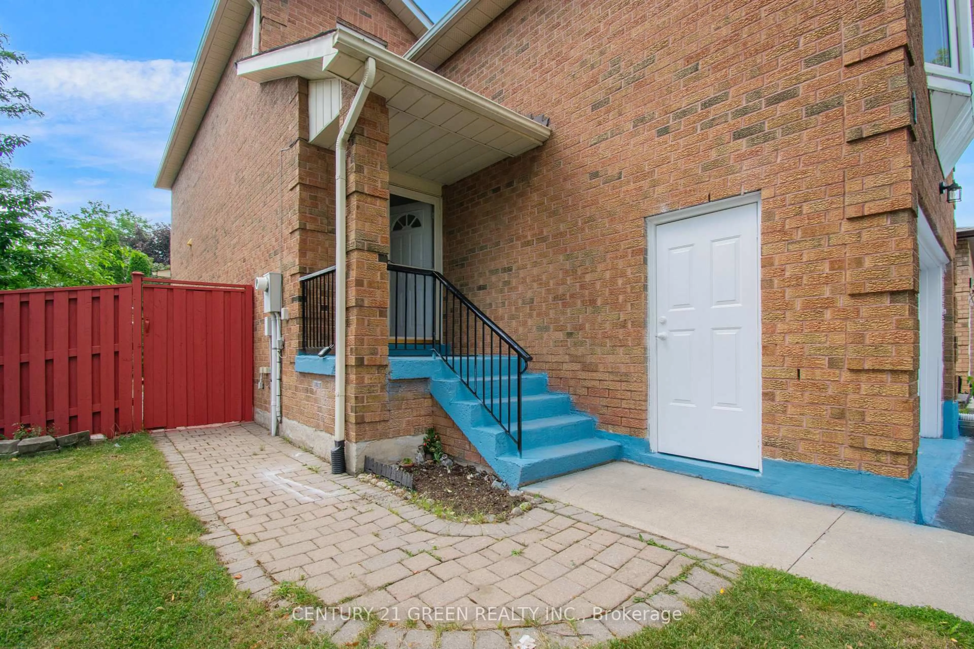 Home with brick exterior material, street for 1 Candy Cres, Brampton Ontario L6X 3T8