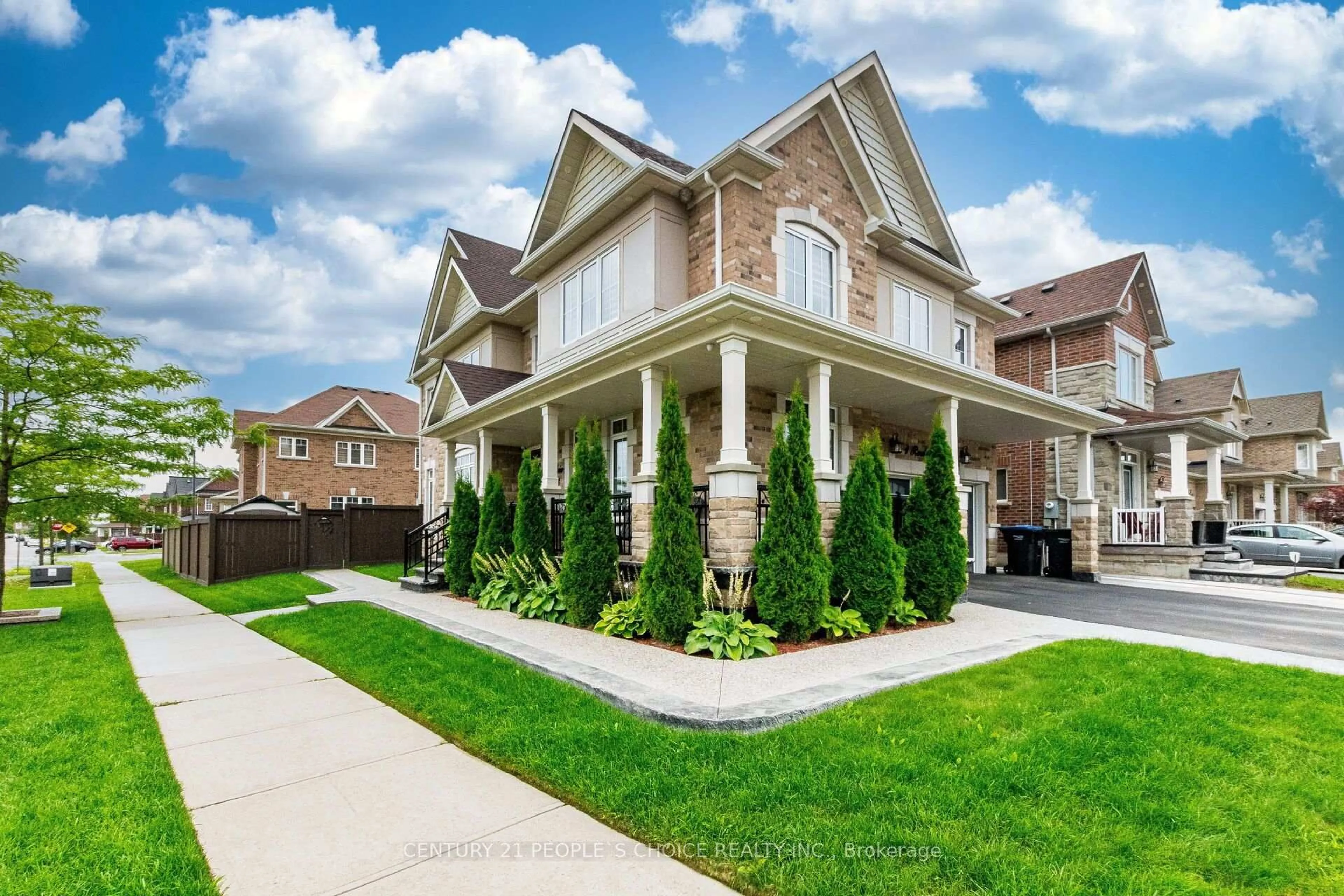 Home with brick exterior material, street for 1 Rookie St, Brampton Ontario L7A 4K5