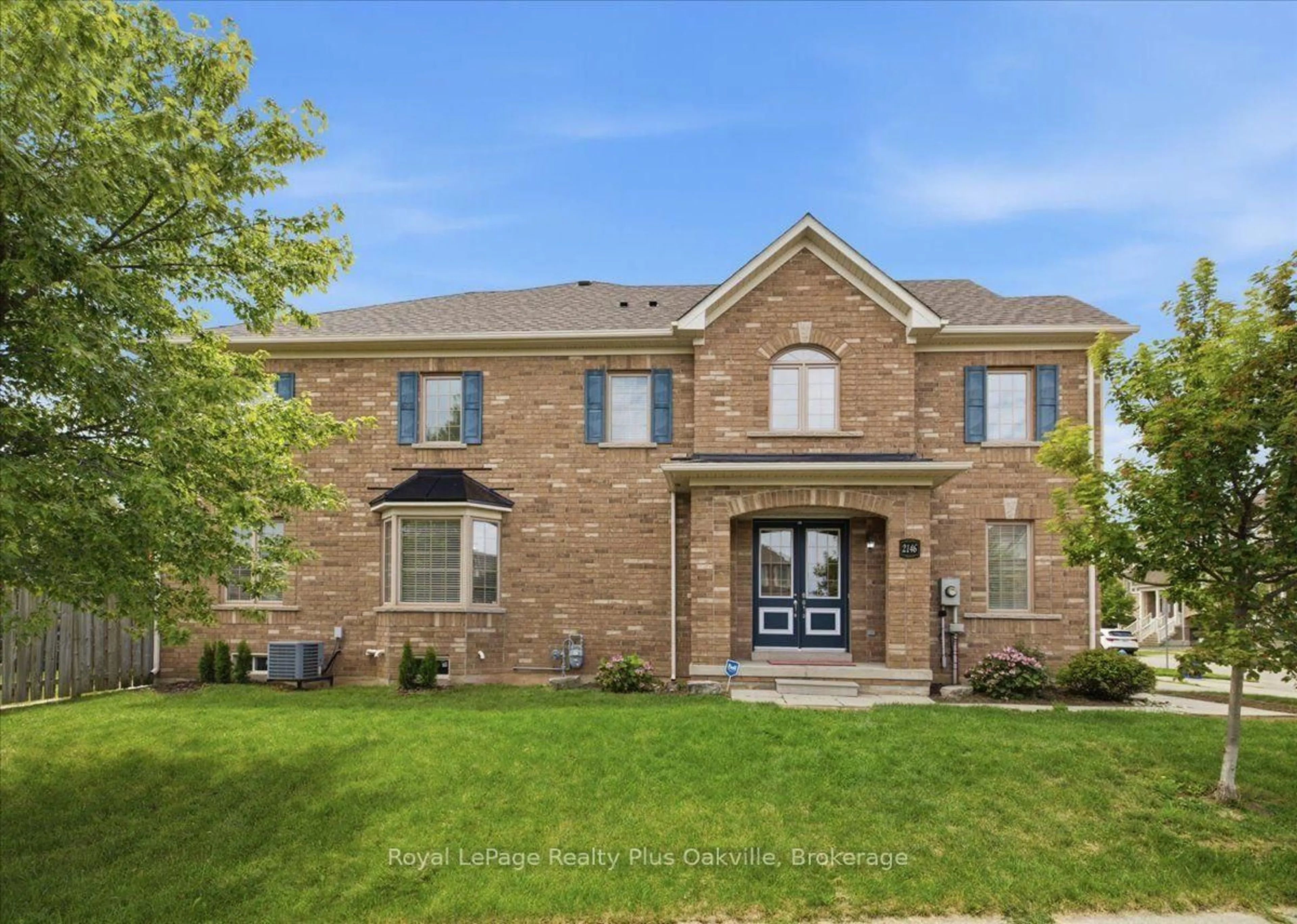 Home with brick exterior material, street for 2146 Fiddlers Way, Oakville Ontario L6M 0M5