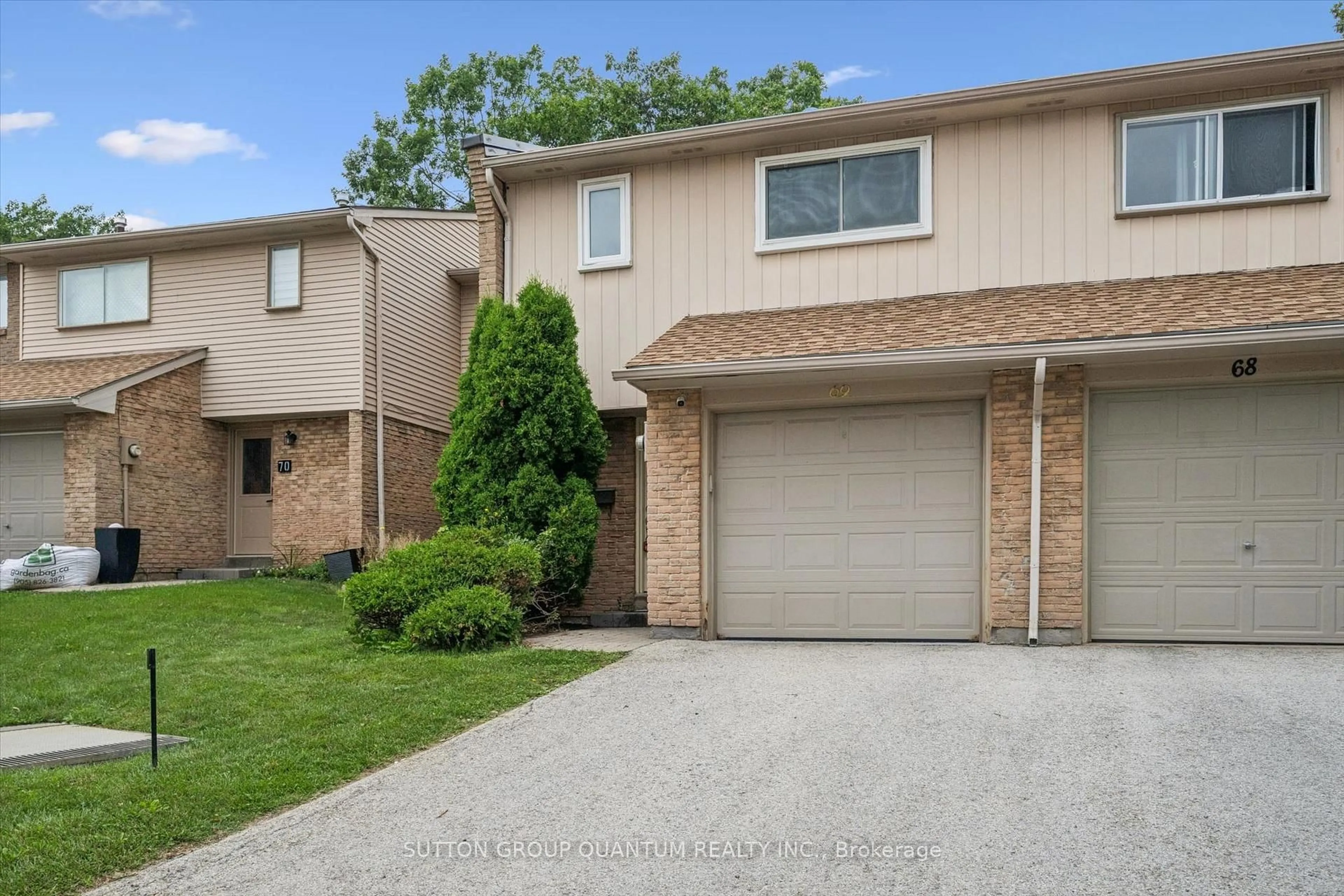 Unknown for 1558 Lancaster Dr #69, Oakville Ontario L6H 2Z4