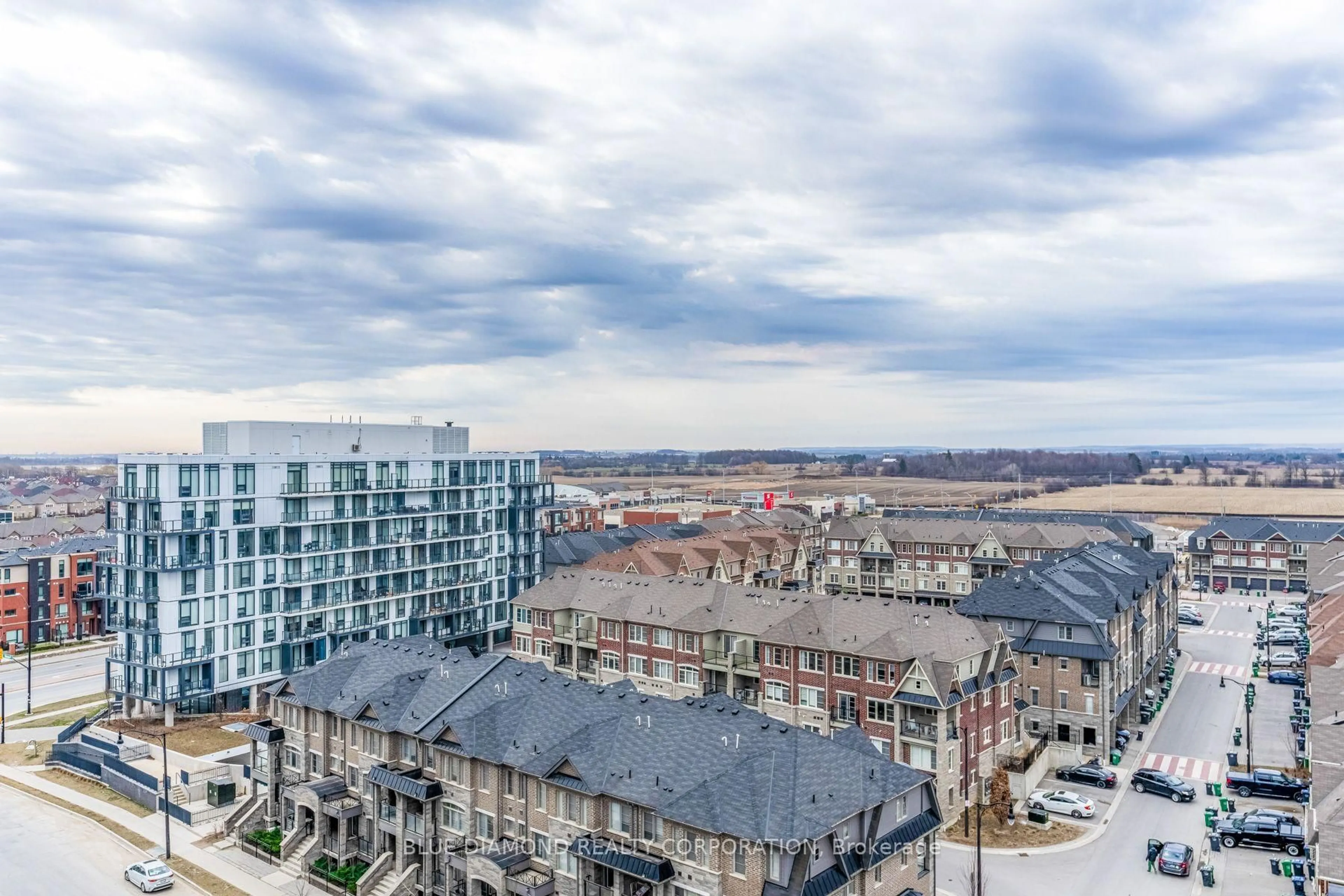 A pic from outside/outdoor area/front of a property/back of a property/a pic from drone, city buildings view from balcony for 225 VETERANS Dr #908, Brampton Ontario L7A 5L7