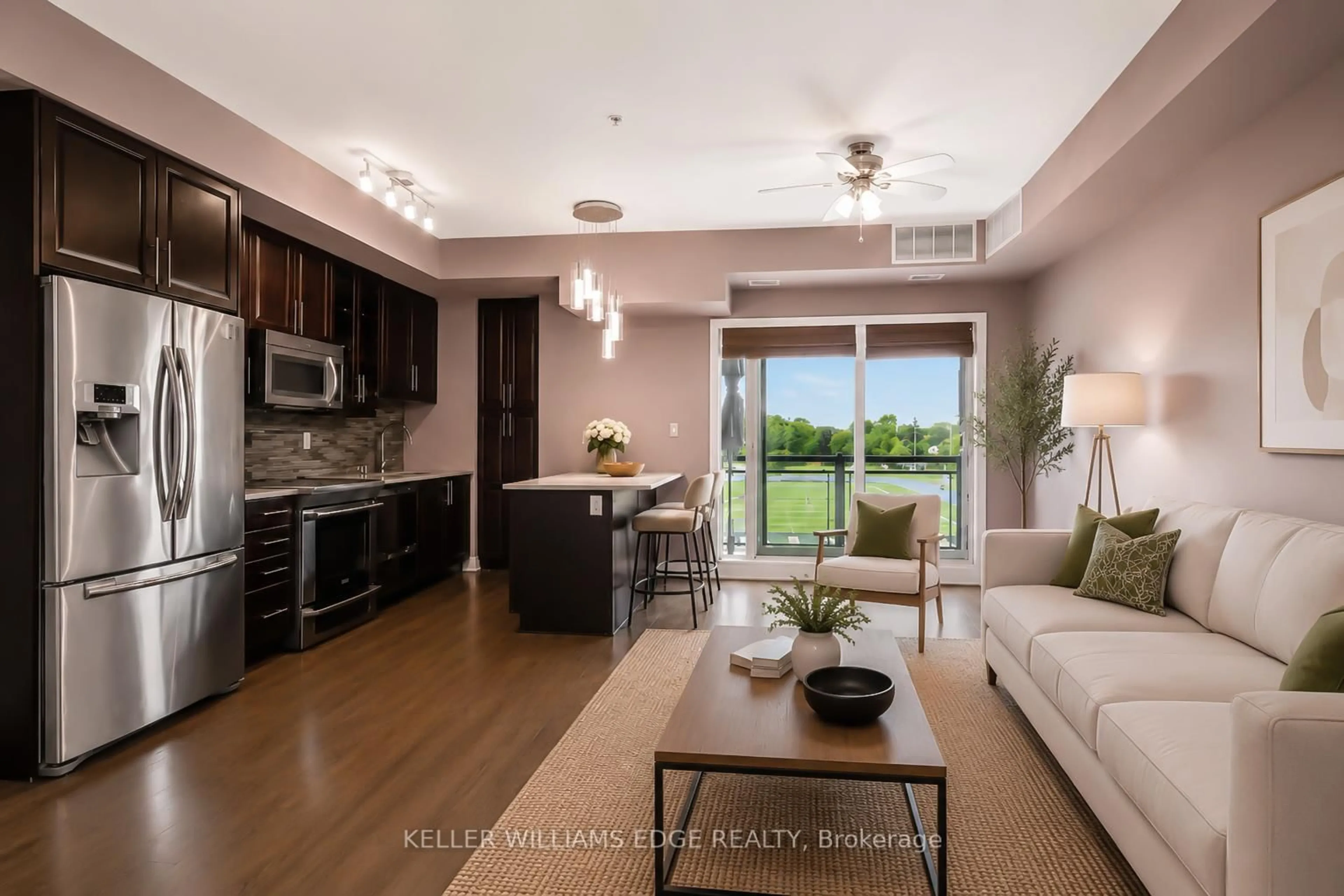 Open concept kitchen, unknown for 128 Garden Dr #413, Oakville Ontario L6K 0H7
