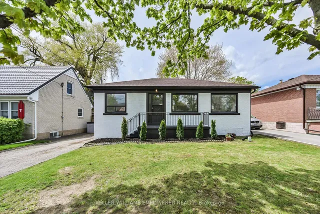 42 Deerhurst Ave, Toronto 5