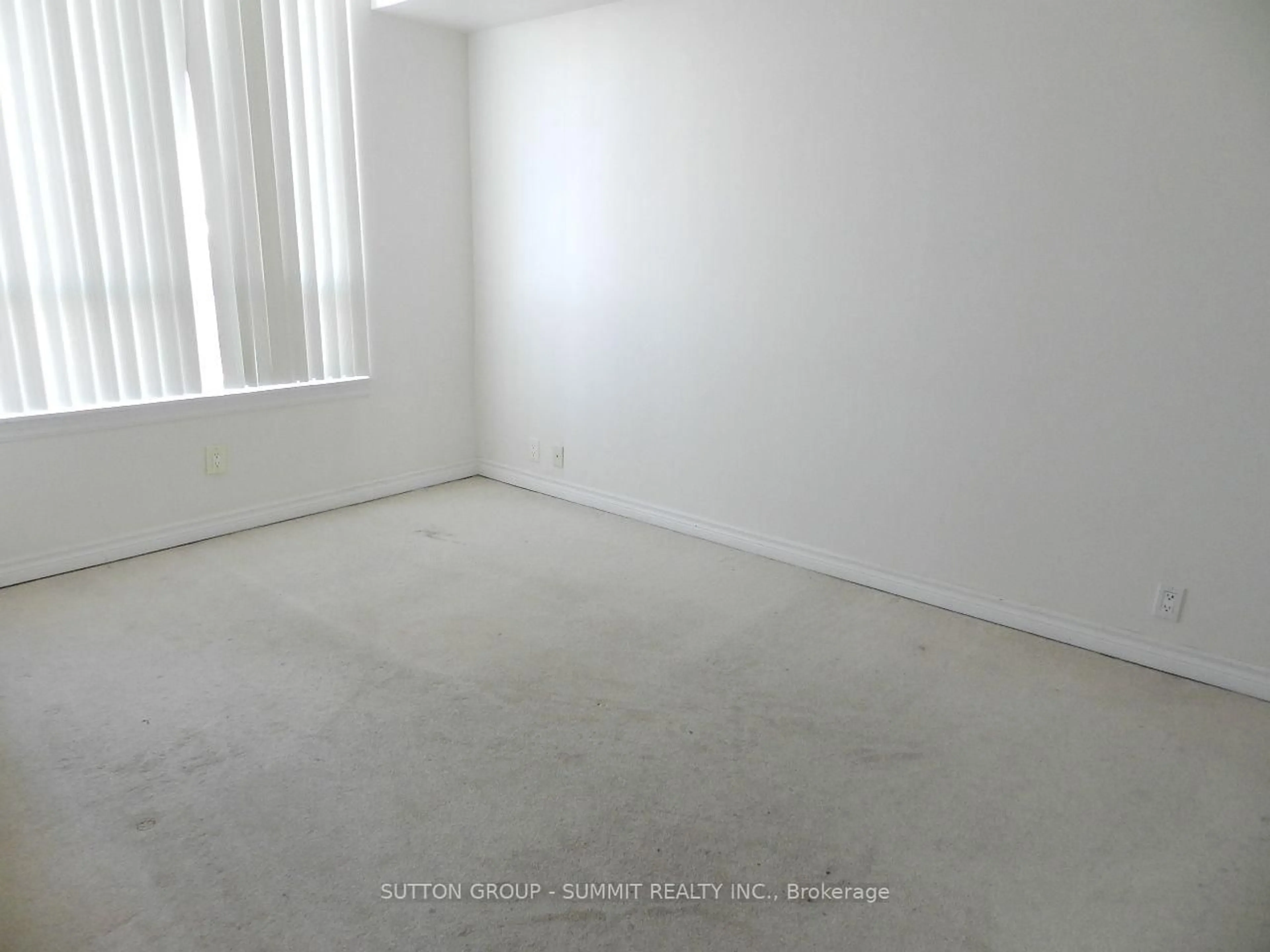 A pic of a room for 3504 HURONTARIO St #1003, Mississauga Ontario L5B 1P2