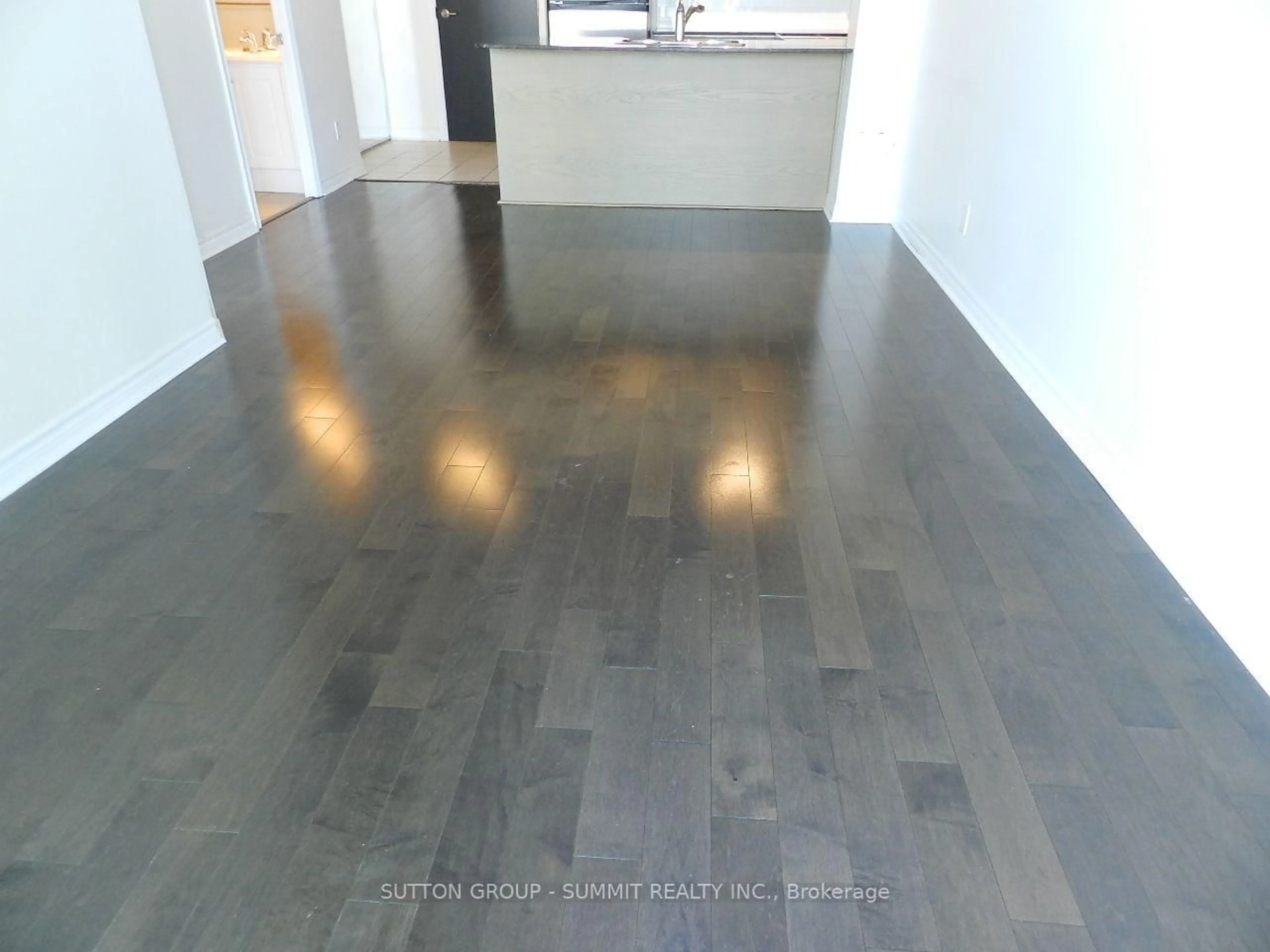 Unknown for 3504 HURONTARIO St #1003, Mississauga Ontario L5B 1P2