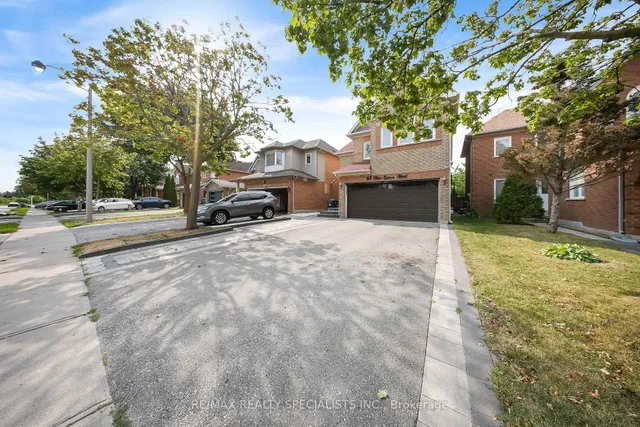 63 Blue Spruce St, Brampton 2
