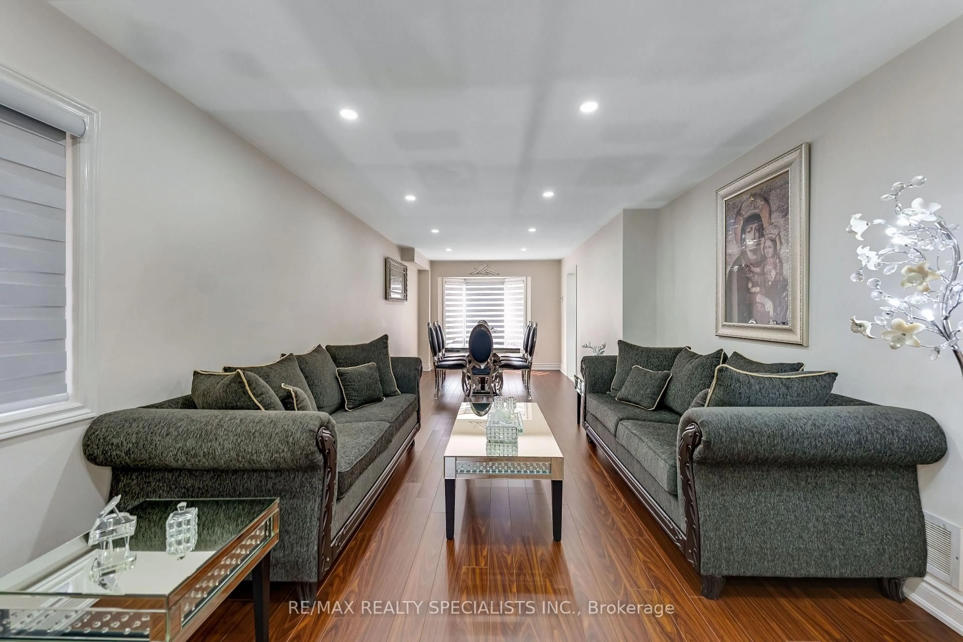 Living room with furniture, unknown for 63 Blue Spruce St, Brampton Ontario L6R 1C4