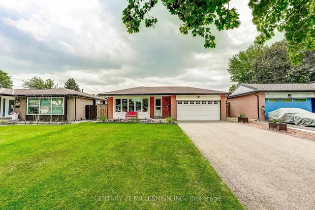 72 Glebe Cres, Brampton 2
