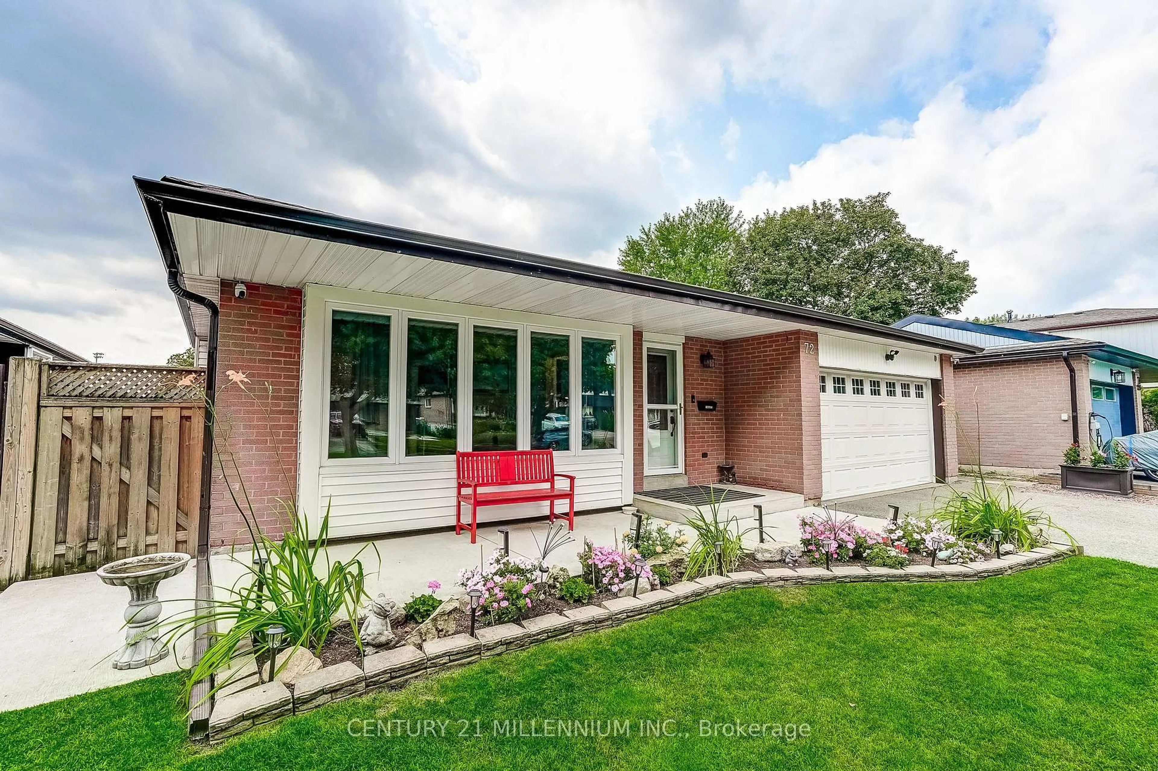 Home with brick exterior material, street for 72 Glebe Cres, Brampton Ontario L6S 1G1
