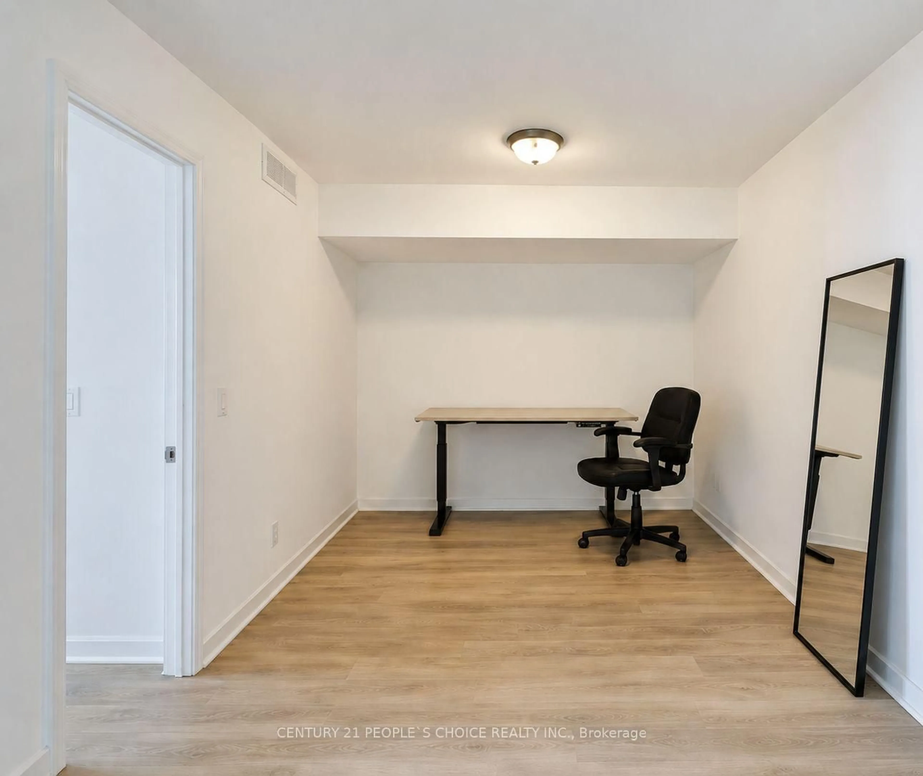 A pic of a room for 1 Michael Power Pl #809, Toronto Ontario M9A 0A1