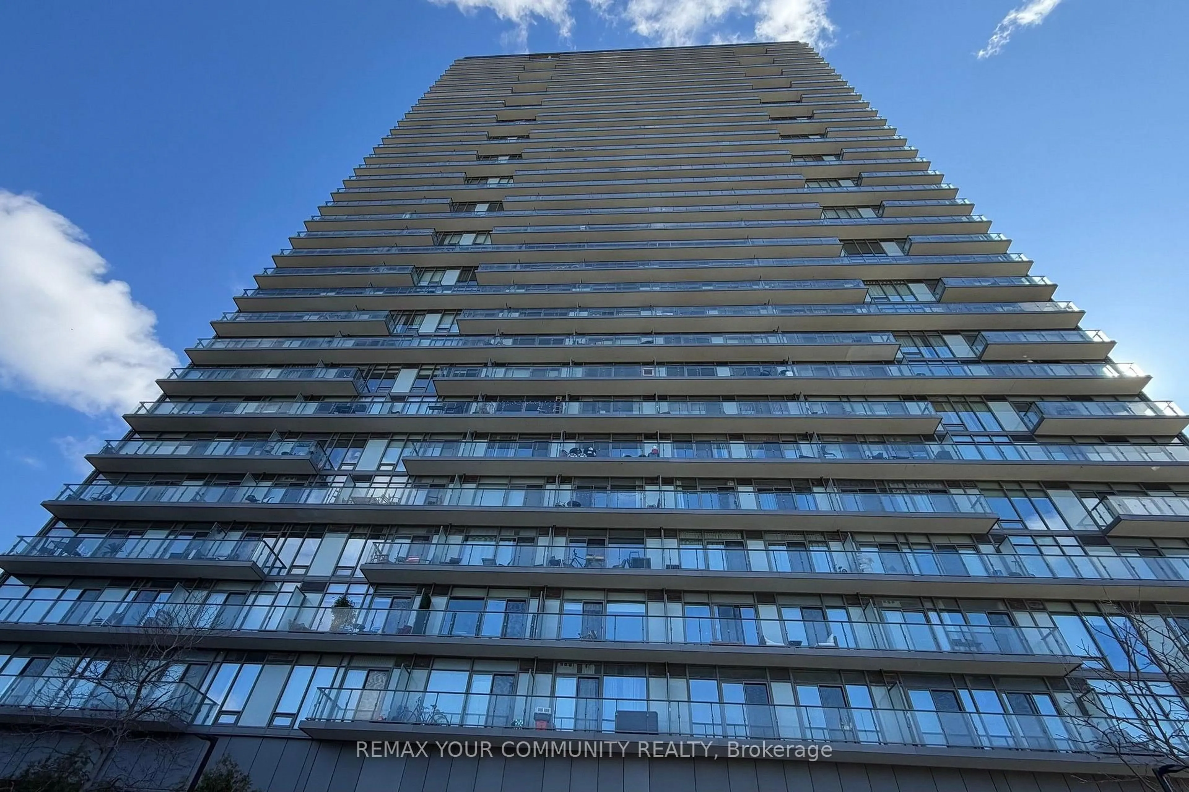 Unknown for 105 The Queensway Ave #2304, Toronto Ontario M6S 5B5
