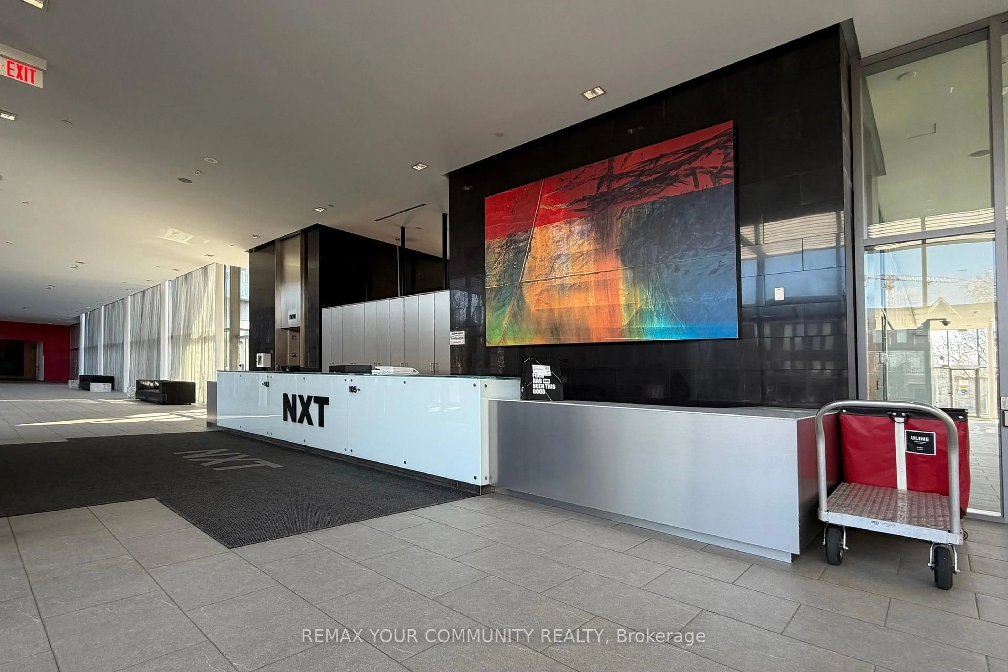Lobby for 105 The Queensway Ave #2304, Toronto Ontario M6S 5B5