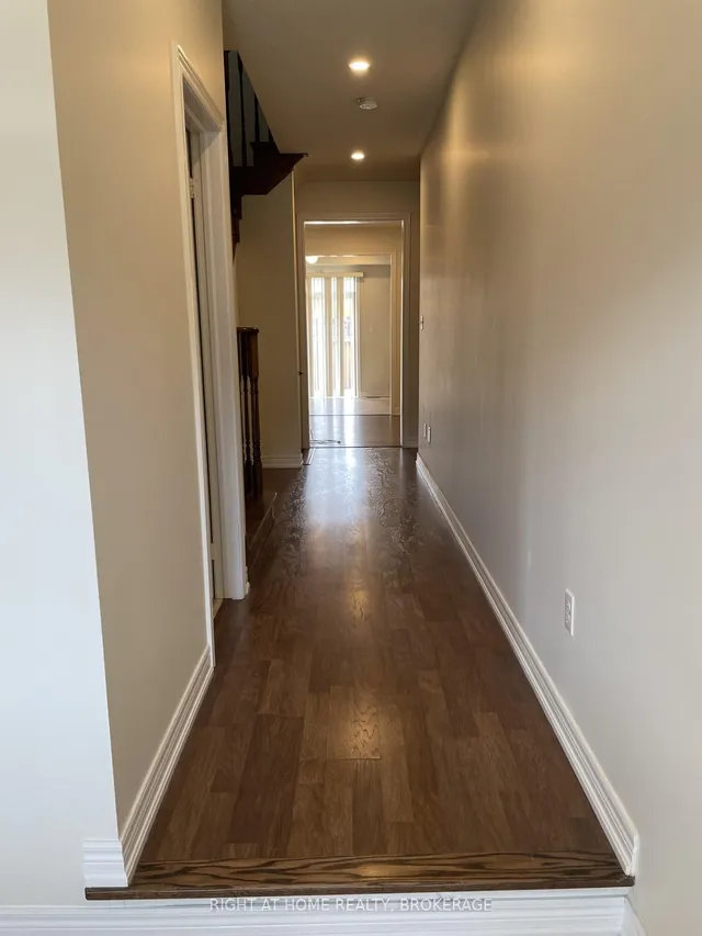 3211 Edwyna Dr, Mississauga 2