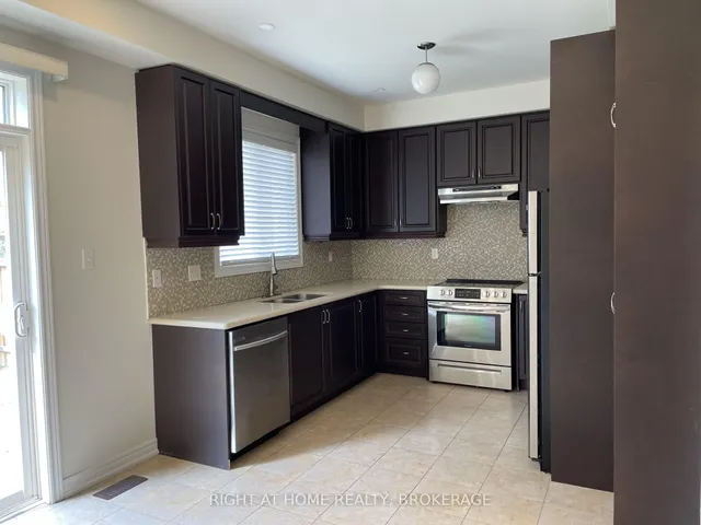 3211 Edwyna Dr, Mississauga 5