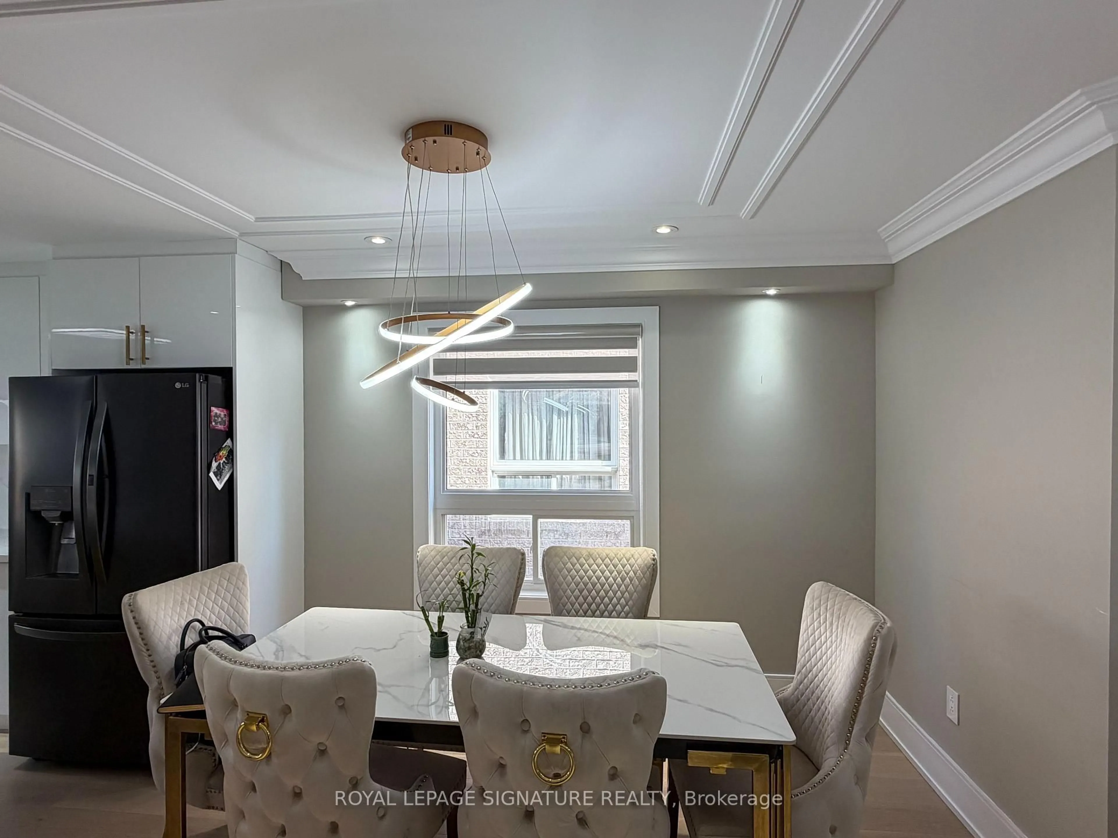 Dining room, unknown for 12 Ferncroft Pl, Brampton Ontario L7A 2Z6
